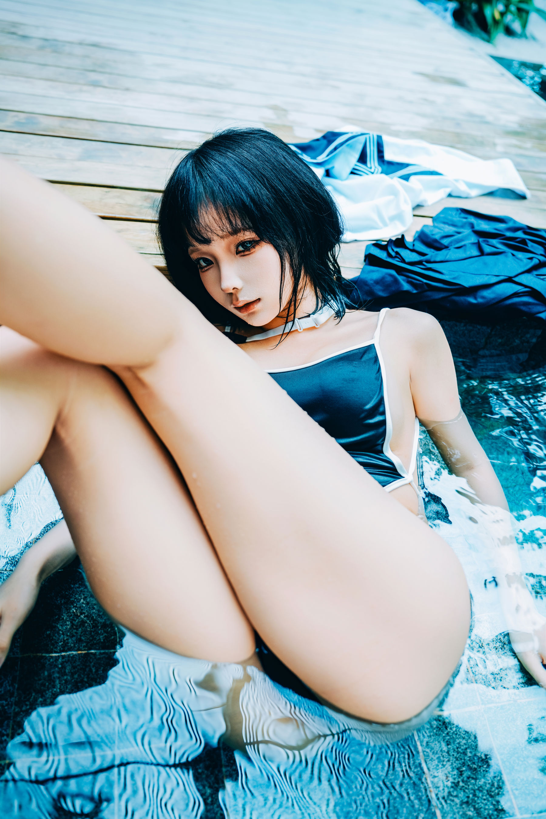 动漫博主蠢沫沫 - 2025.11 自拍集/(214P)