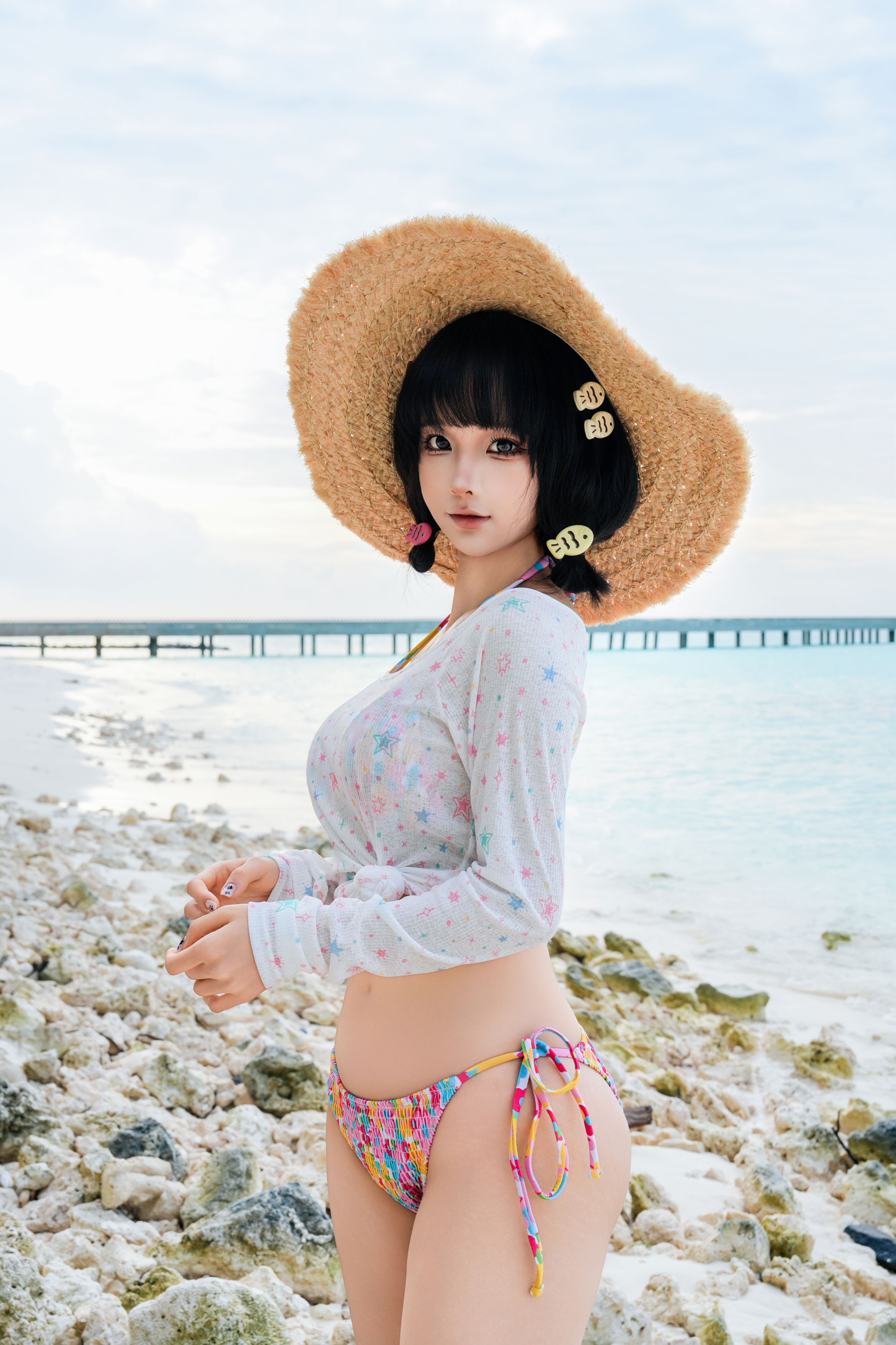 动漫博主蠢沫沫 - 2025.11 自拍集/(214P)