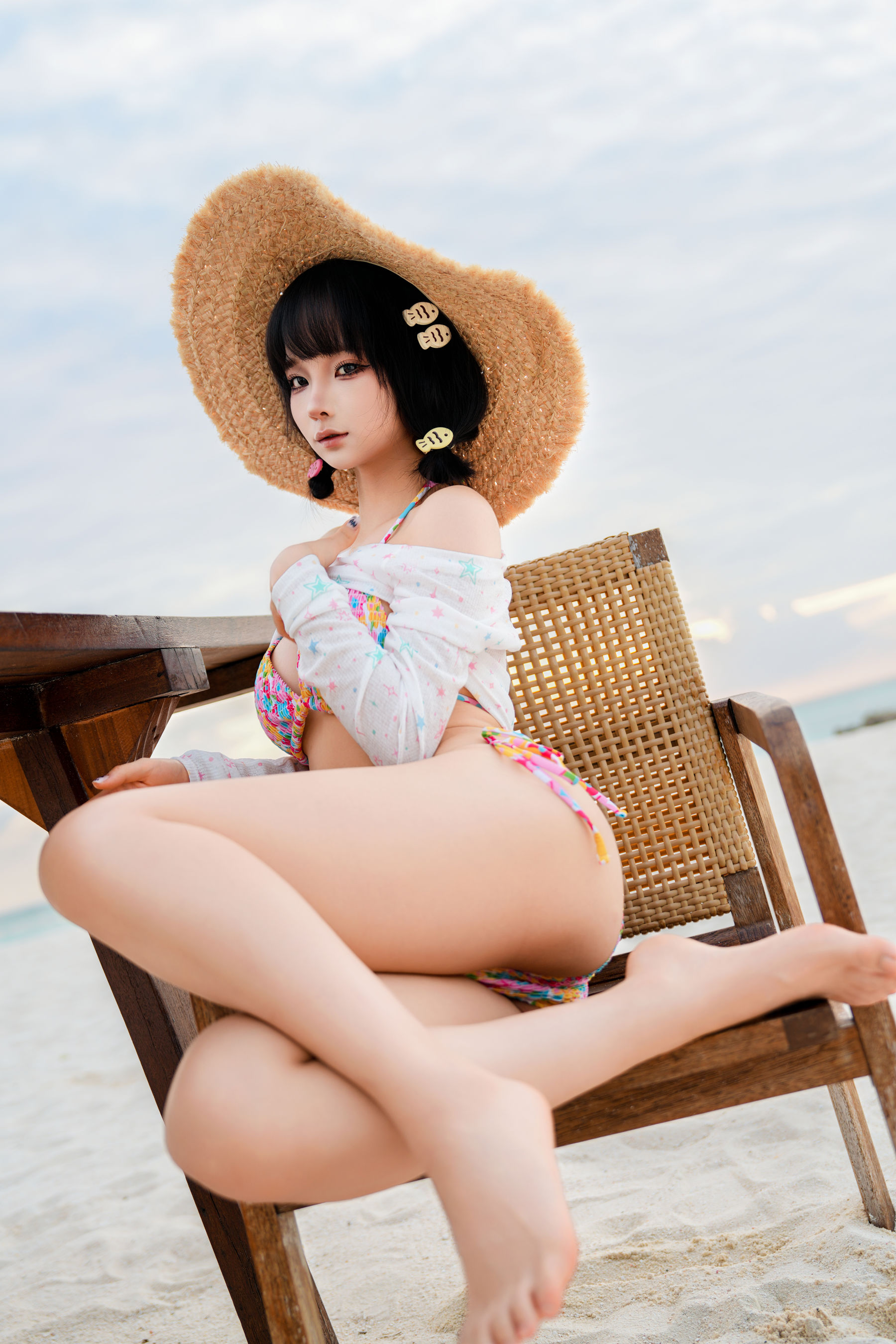 动漫博主蠢沫沫 - 2025.11 自拍集/(214P)