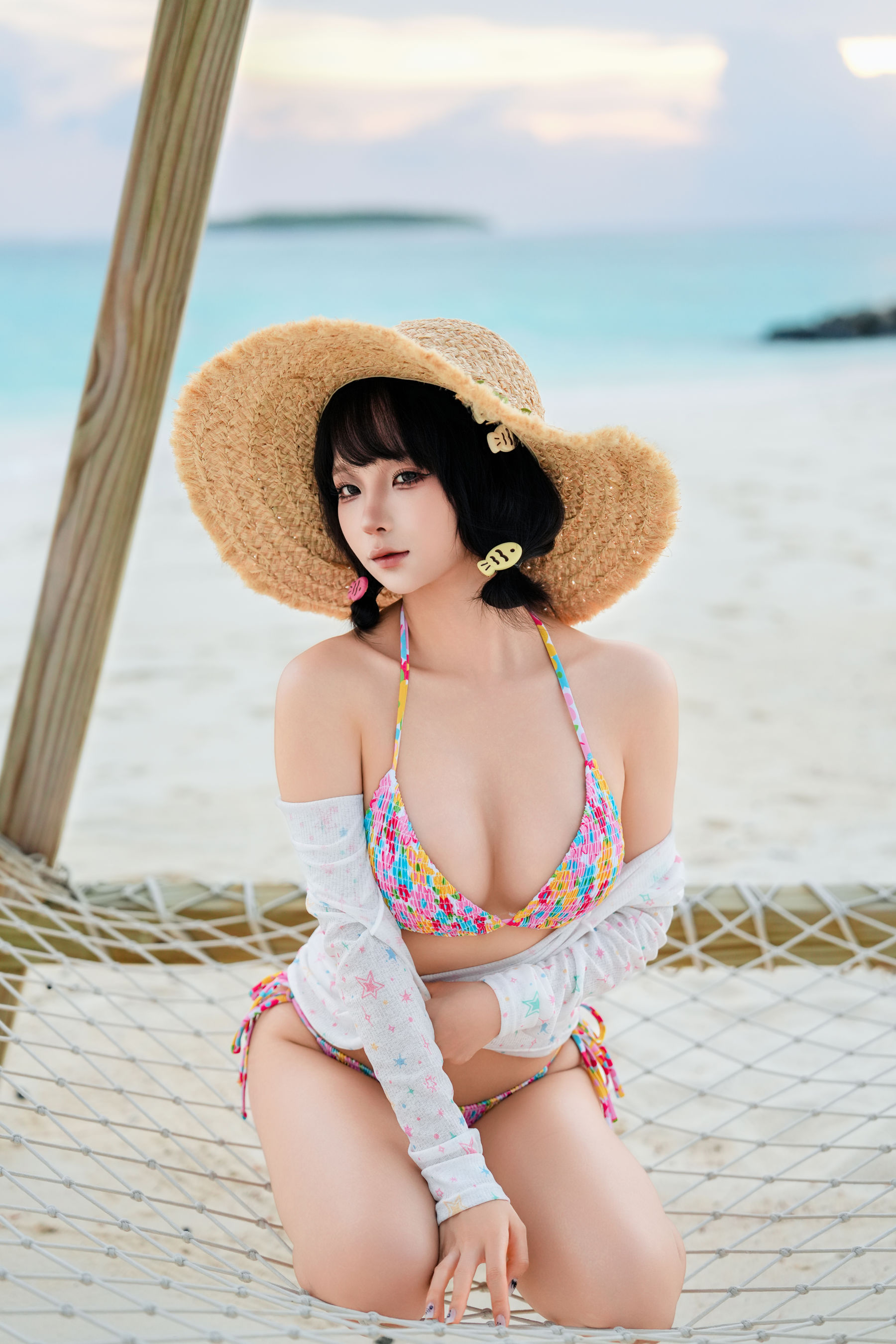 动漫博主蠢沫沫 - 2025.11 自拍集/(214P)