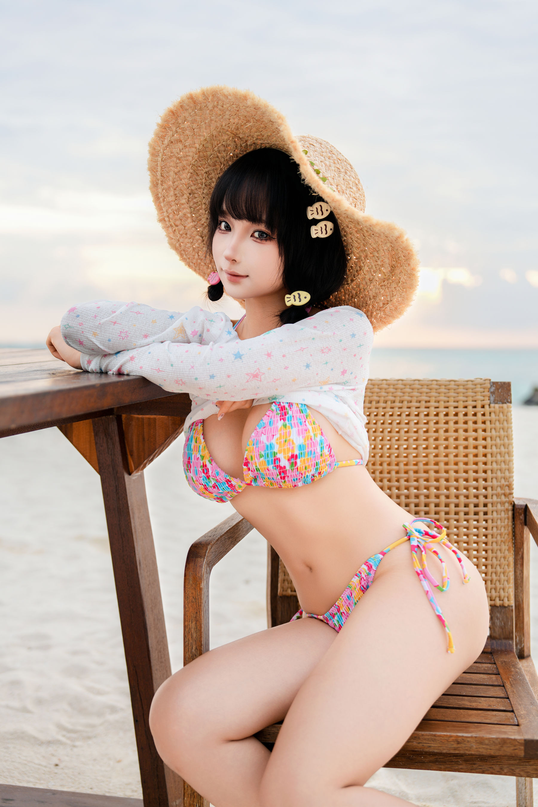 动漫博主蠢沫沫 - 2025.11 自拍集/(214P)