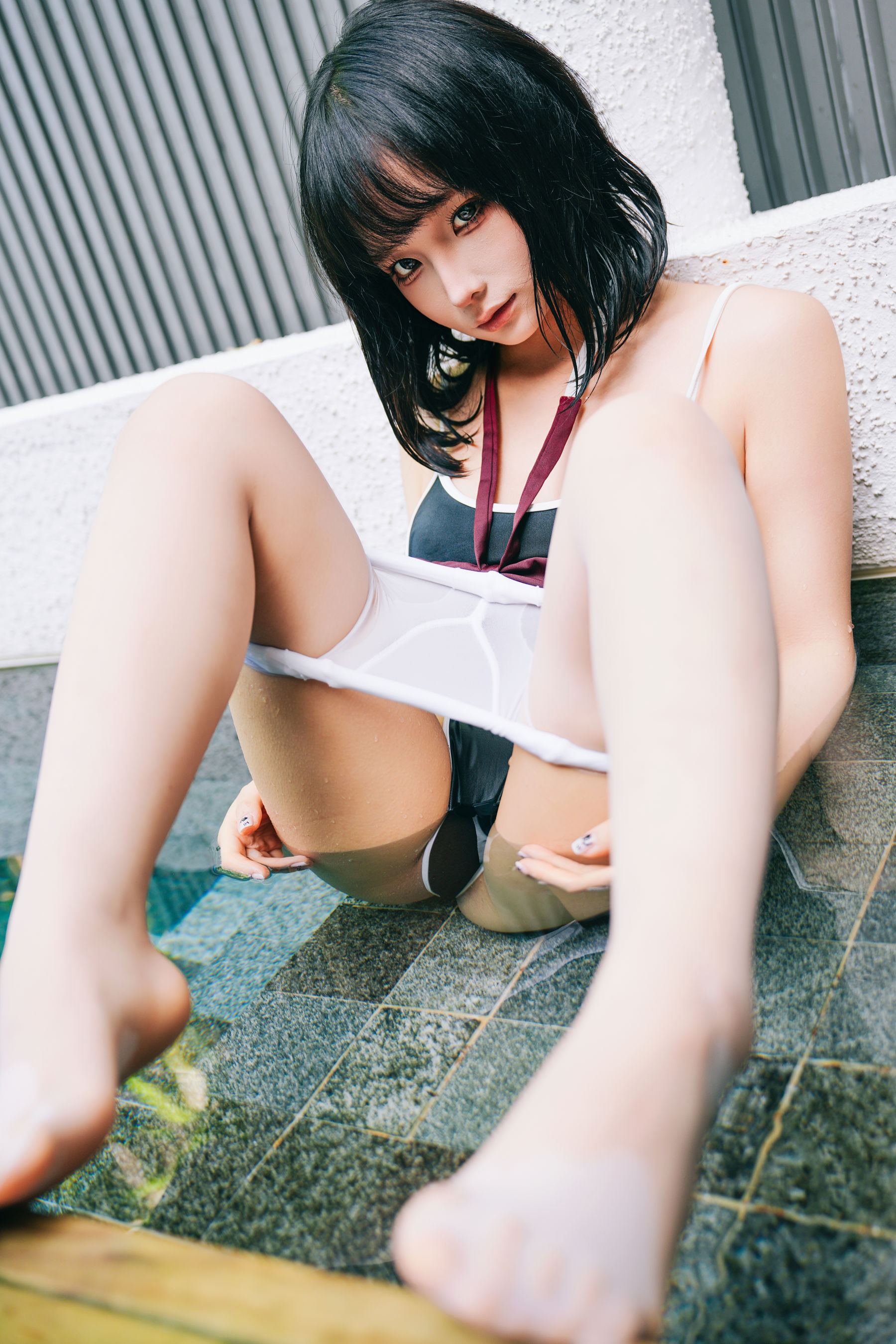 动漫博主蠢沫沫 - 2025.11 自拍集/(214P)