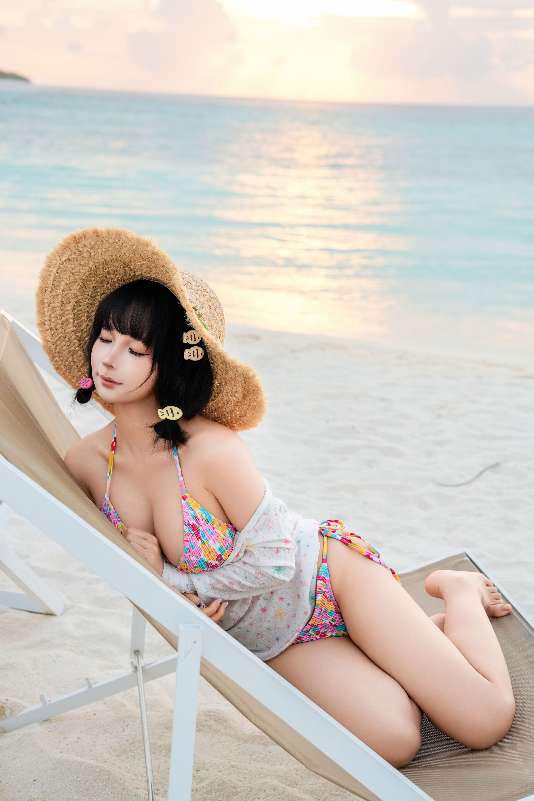 动漫博主蠢沫沫 - 2025.11 自拍集/(214P)