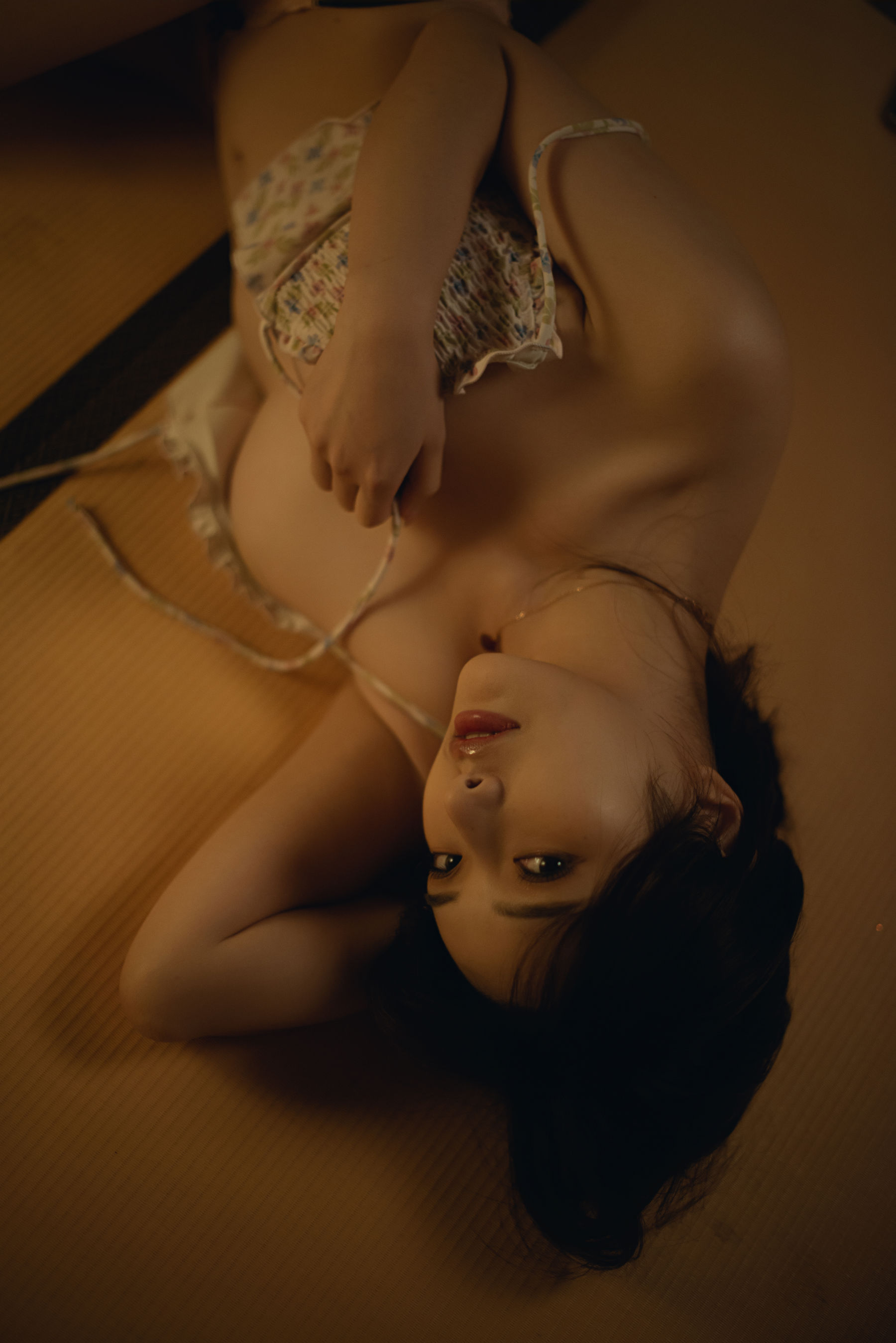 动漫博主雯妹 - 朦胧/(64P)