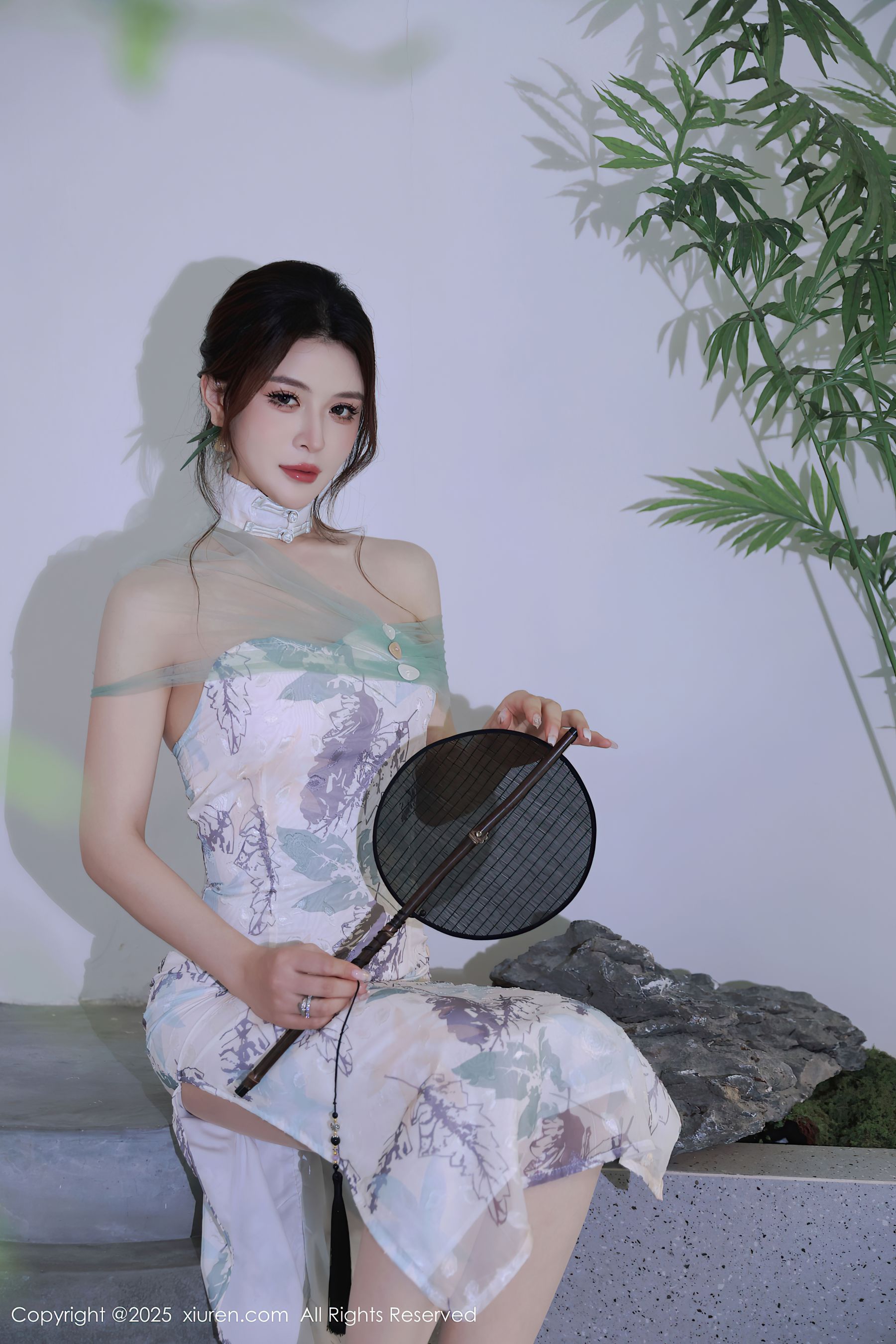 [秀人XiuRen] 2025.08.27 No.10694 阿依莎/(82P)