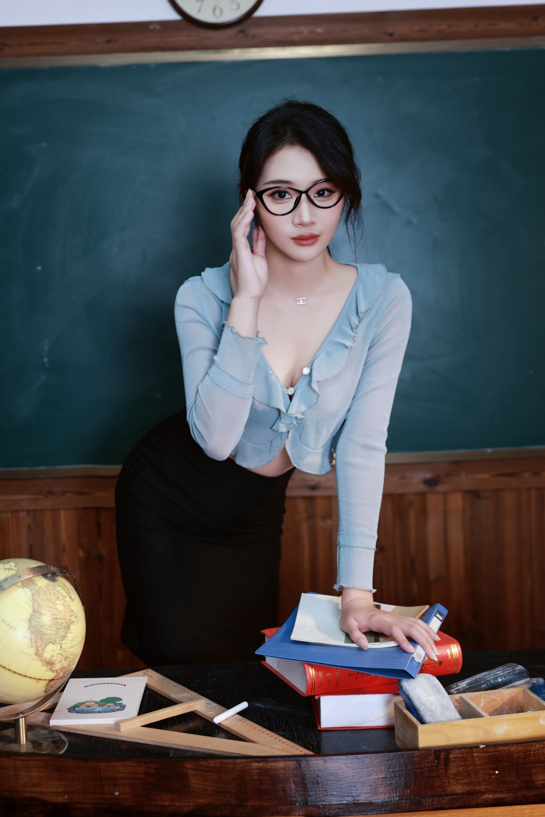 南乔 - 女教师/(115P)