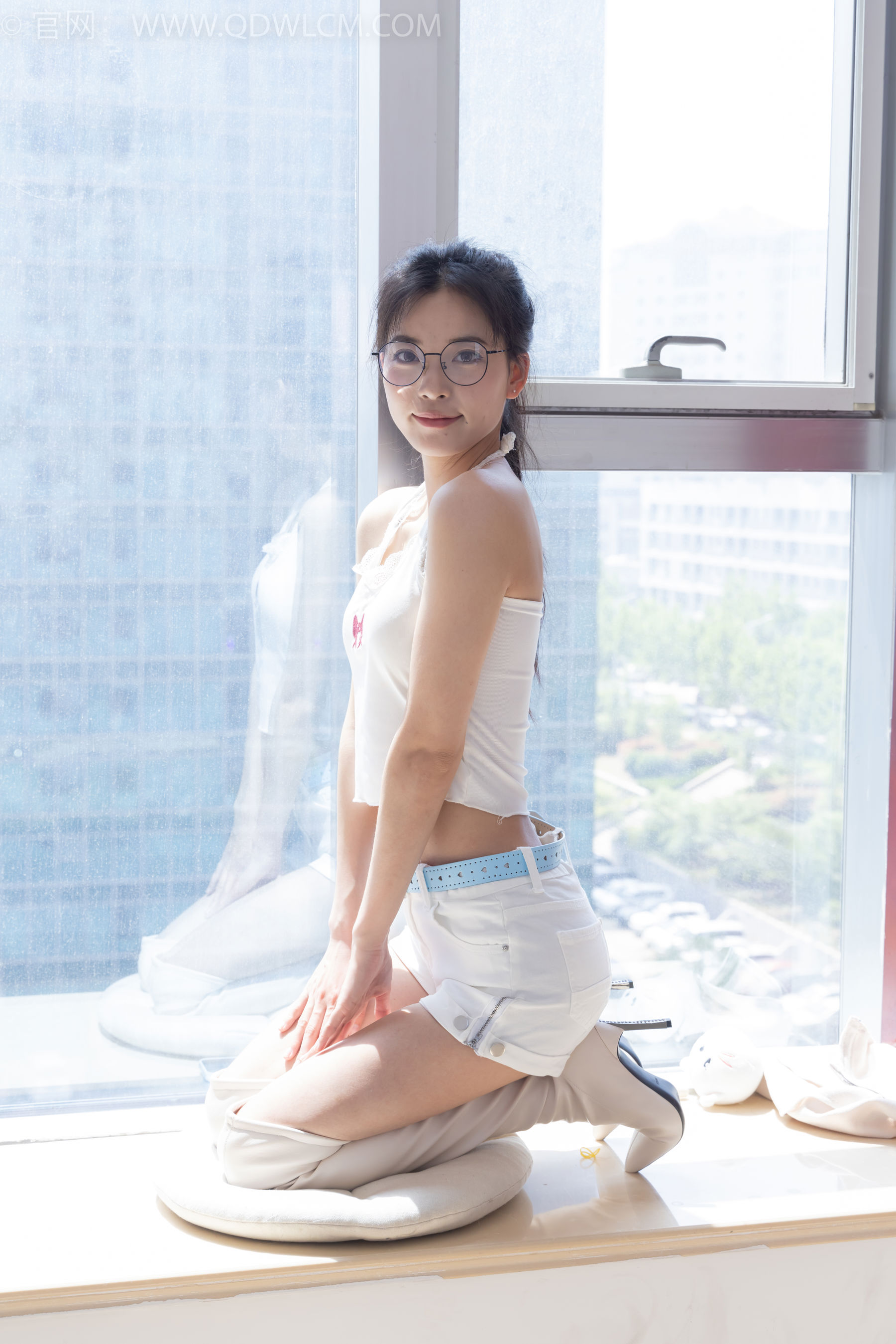 物恋传媒 No.2394 茯苓 - 长靴、薄肉丝/(160P)