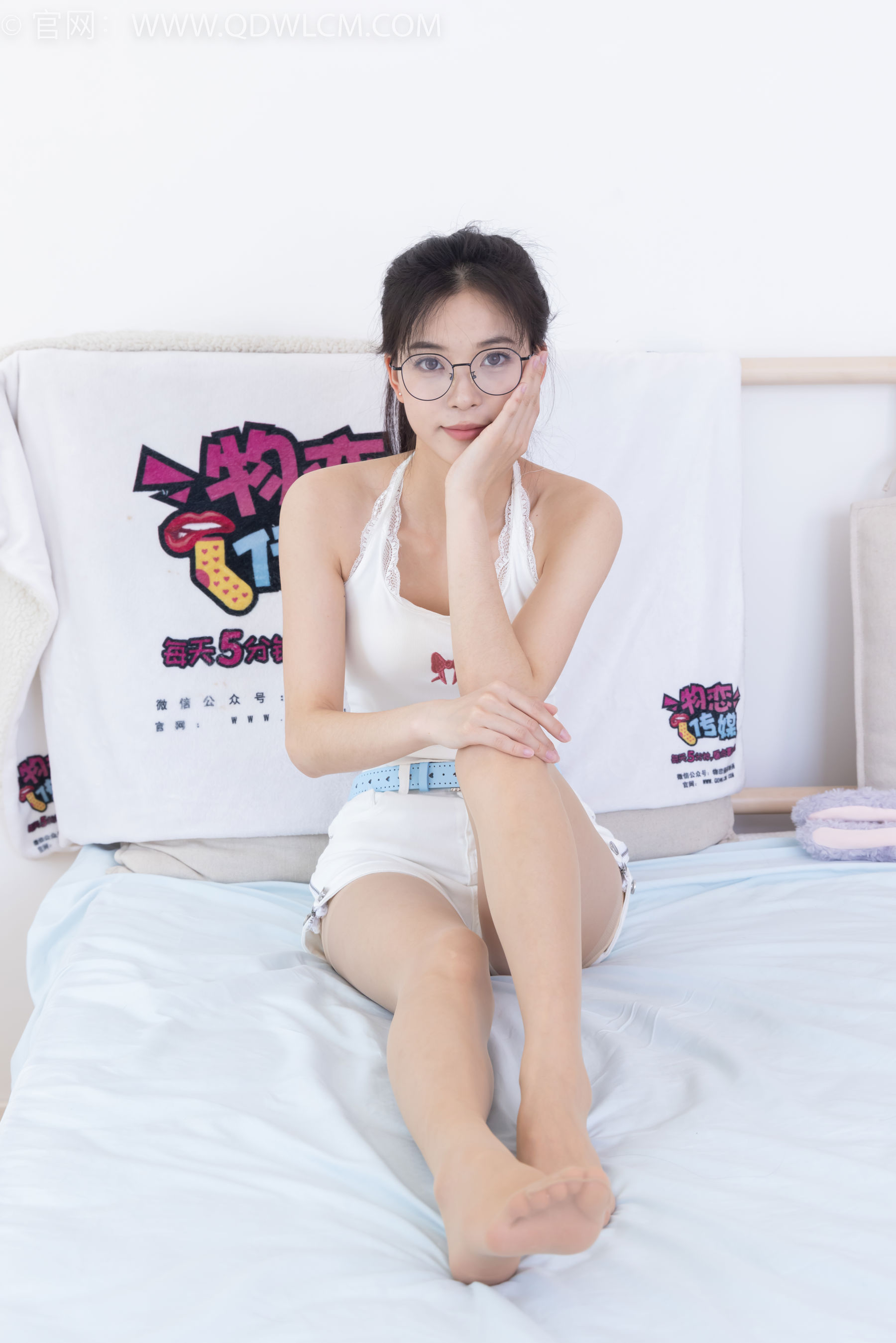 物恋传媒 No.2394 茯苓 - 长靴、薄肉丝/(160P)