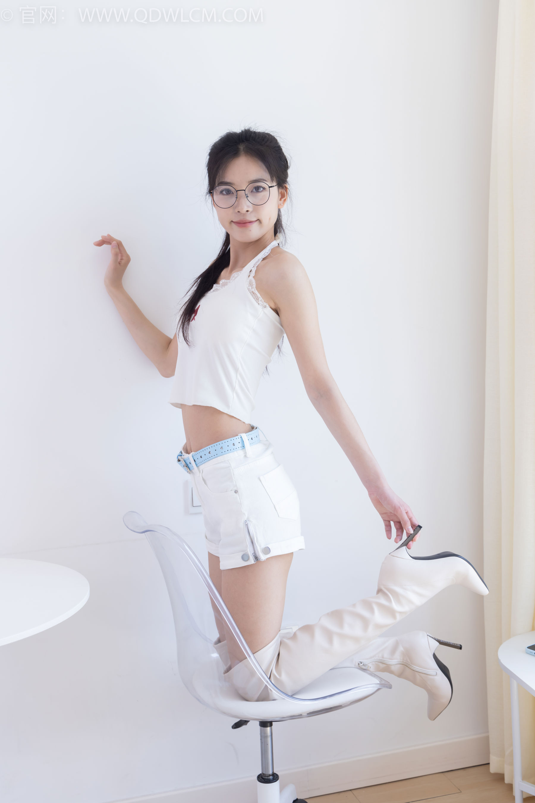 物恋传媒 No.2394 茯苓 - 长靴、薄肉丝/(160P)