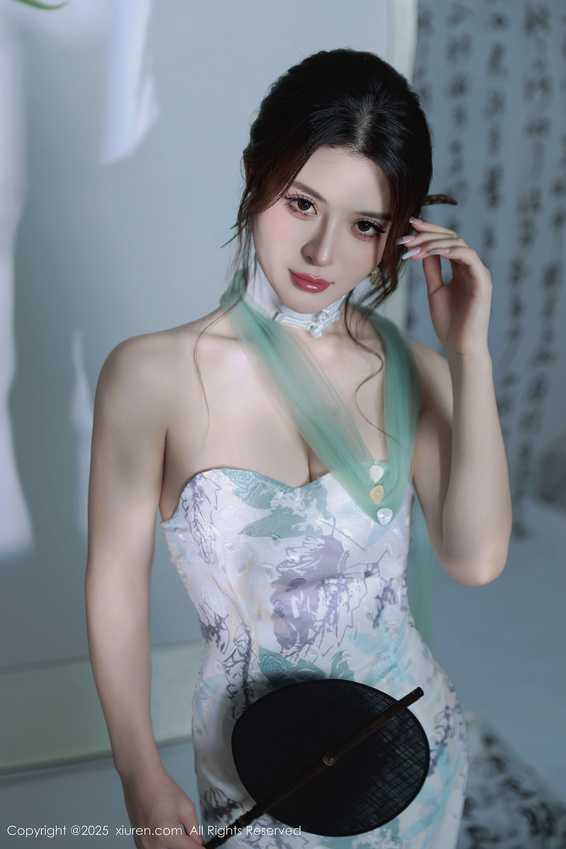 [秀人XiuRen] 2025.08.27 No.10694 阿依莎/(82P)