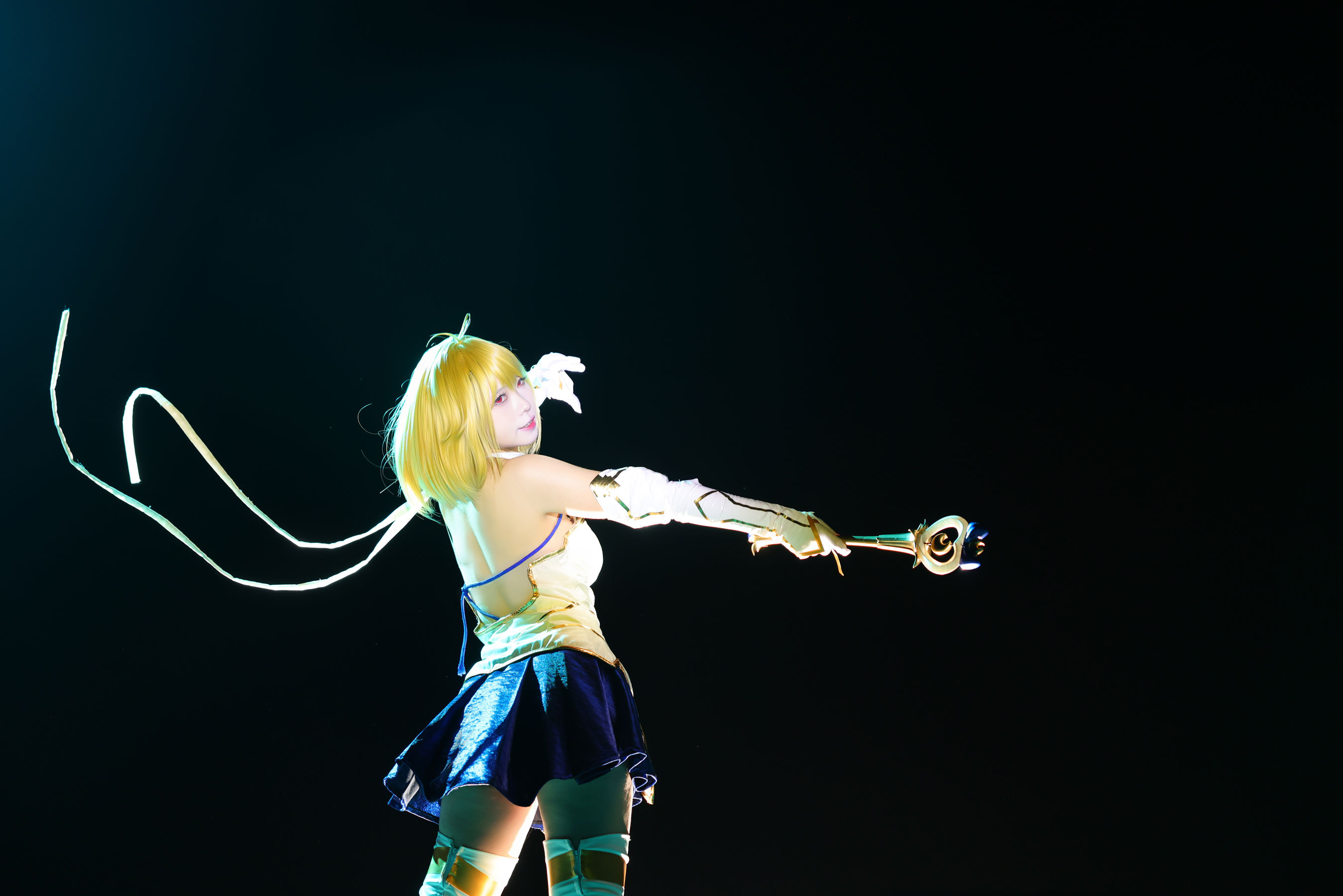 动漫博主G44不会受伤 - 白色月姬/(22P)