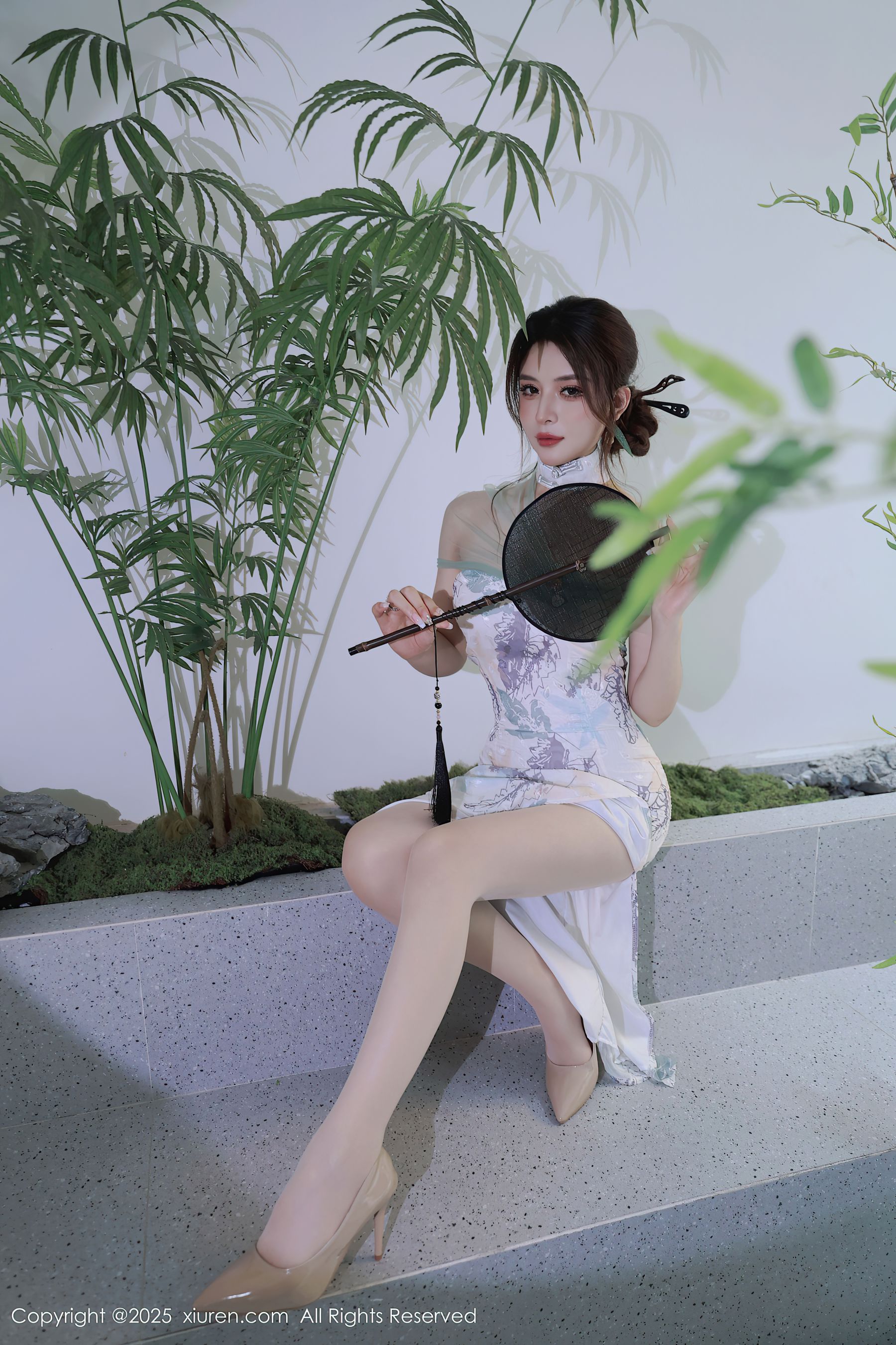 [秀人XiuRen] 2025.08.27 No.10694 阿依莎/(82P)