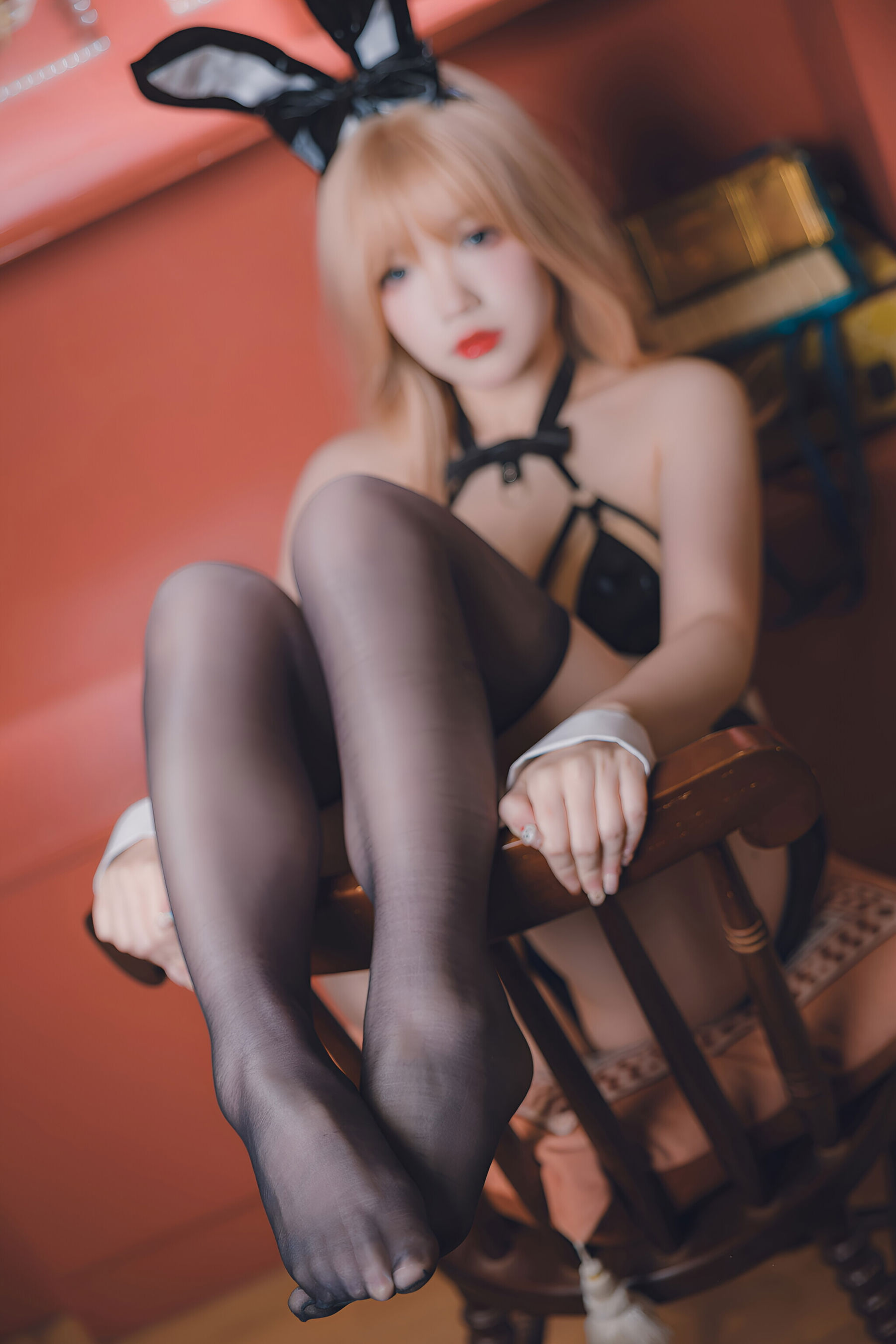 动漫博主雪晴Astra - 金发兔女郎/(68P)