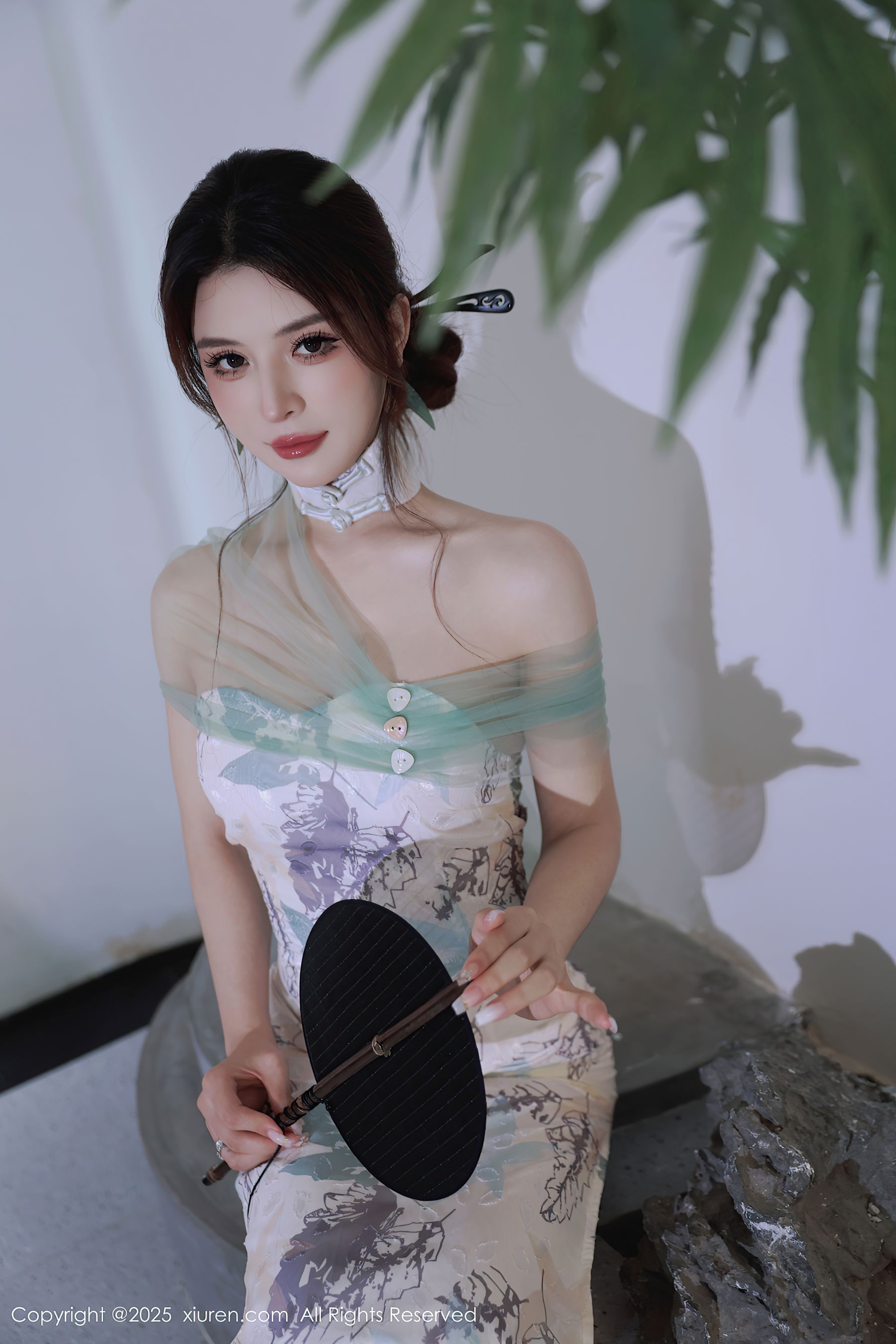 [秀人XiuRen] 2025.08.27 No.10694 阿依莎/(82P)