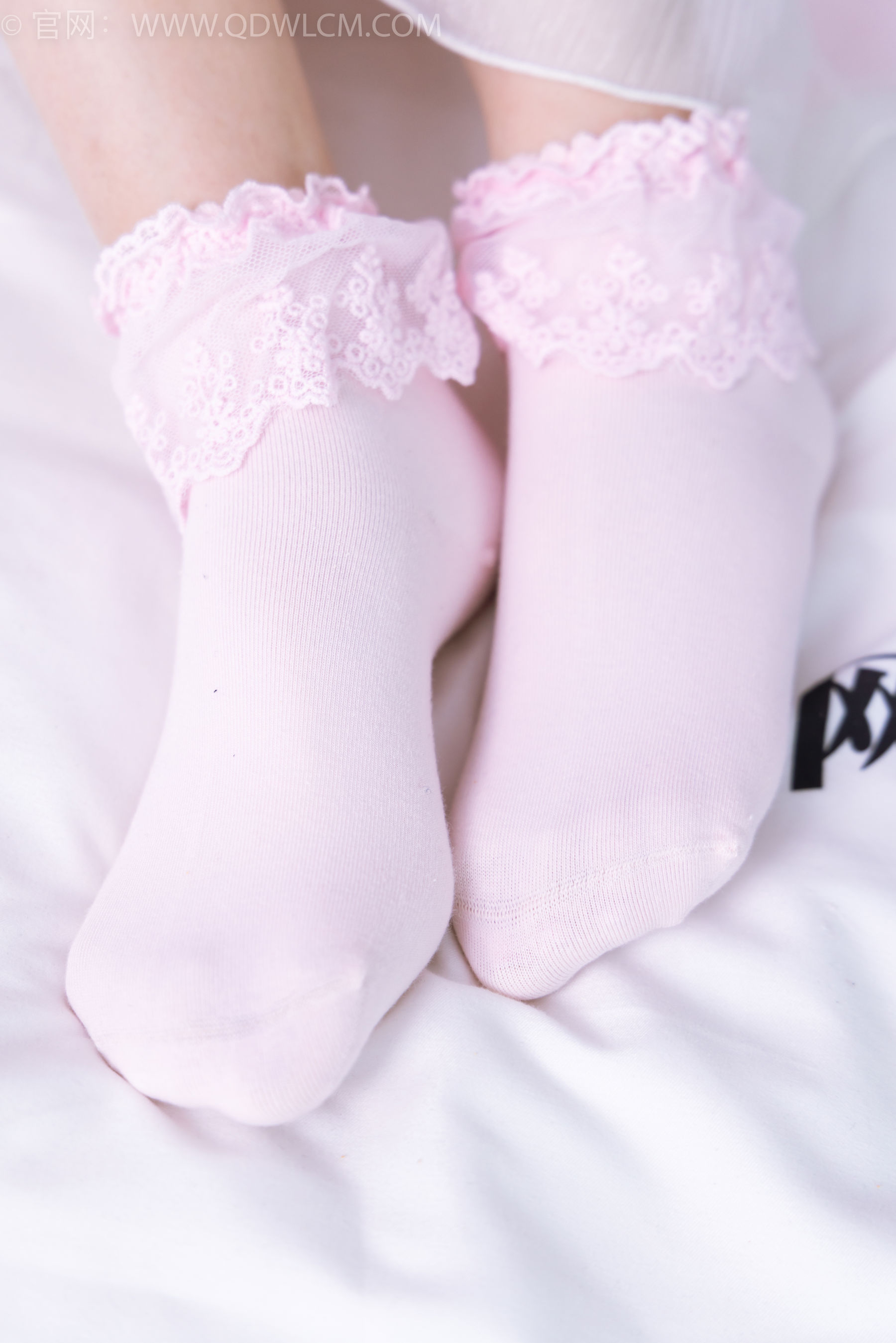物恋传媒 No.2397 美兔 - 汉服、布鞋、粉色棉袜/(150P)