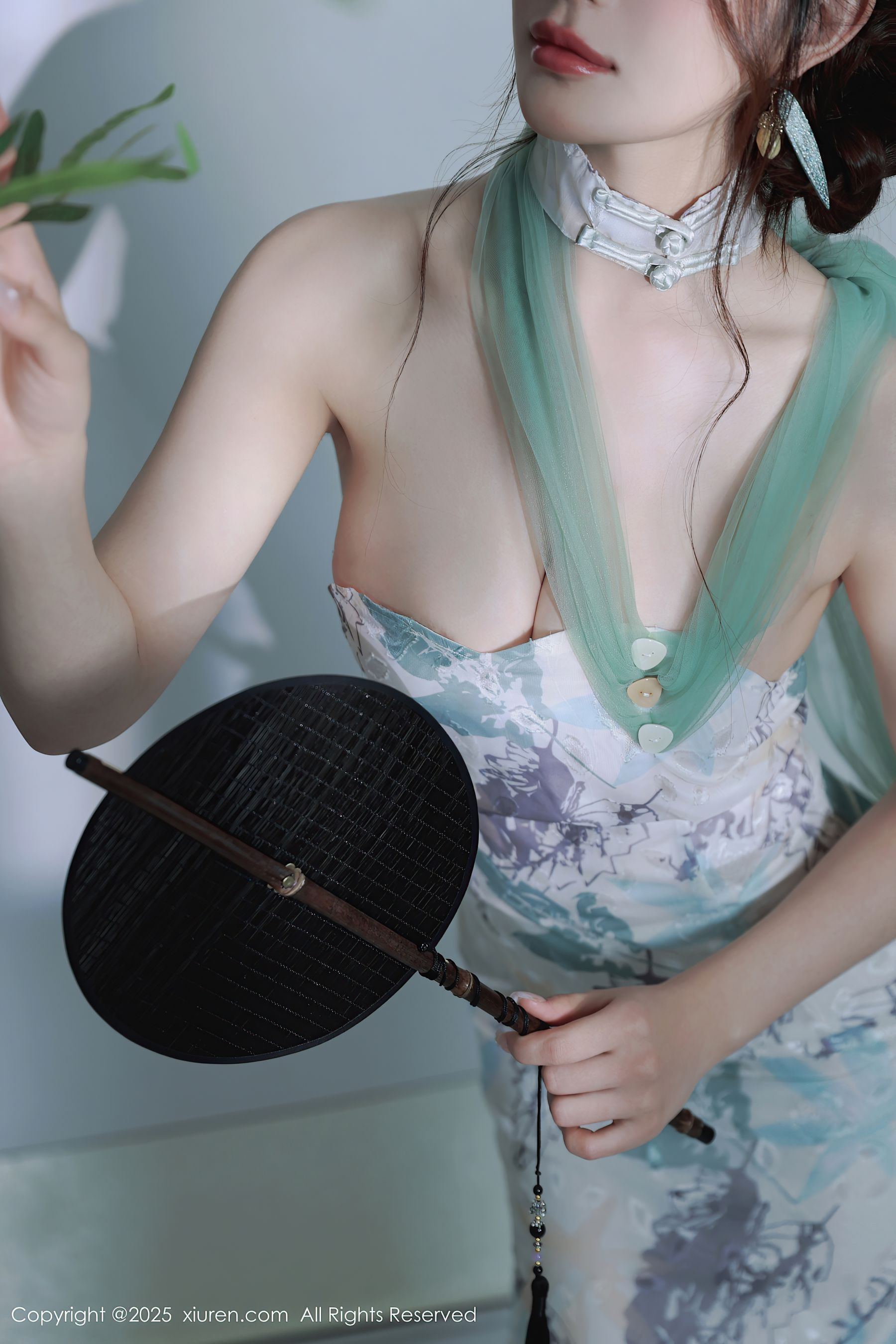 [秀人XiuRen] 2025.08.27 No.10694 阿依莎/(82P)