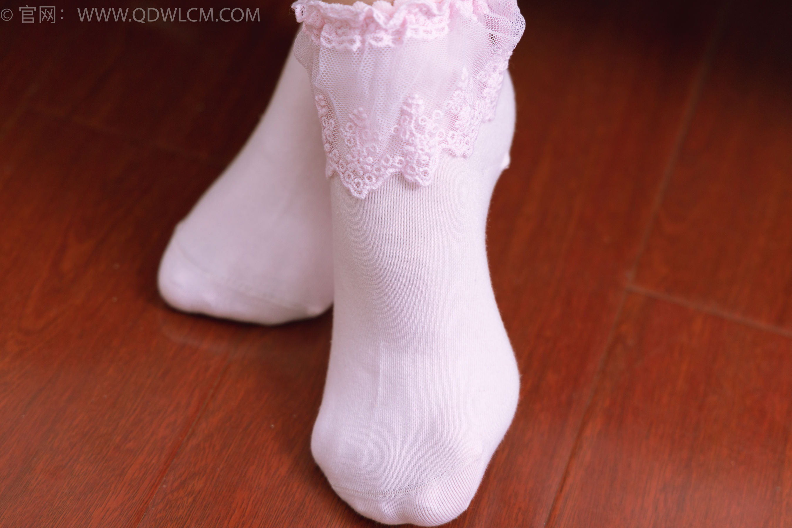 物恋传媒 No.2397 美兔 - 汉服、布鞋、粉色棉袜/(150P)