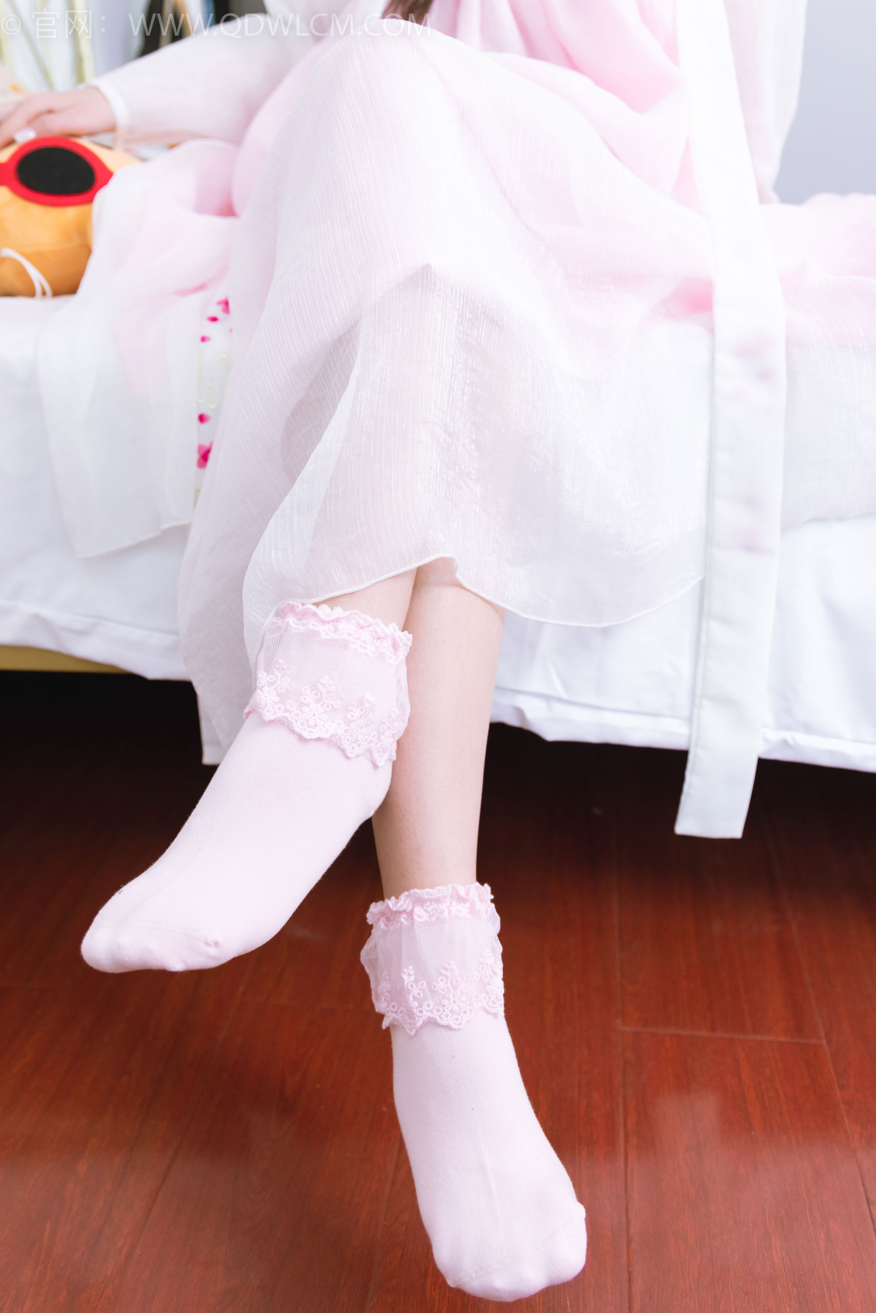 物恋传媒 No.2397 美兔 - 汉服、布鞋、粉色棉袜/(150P)