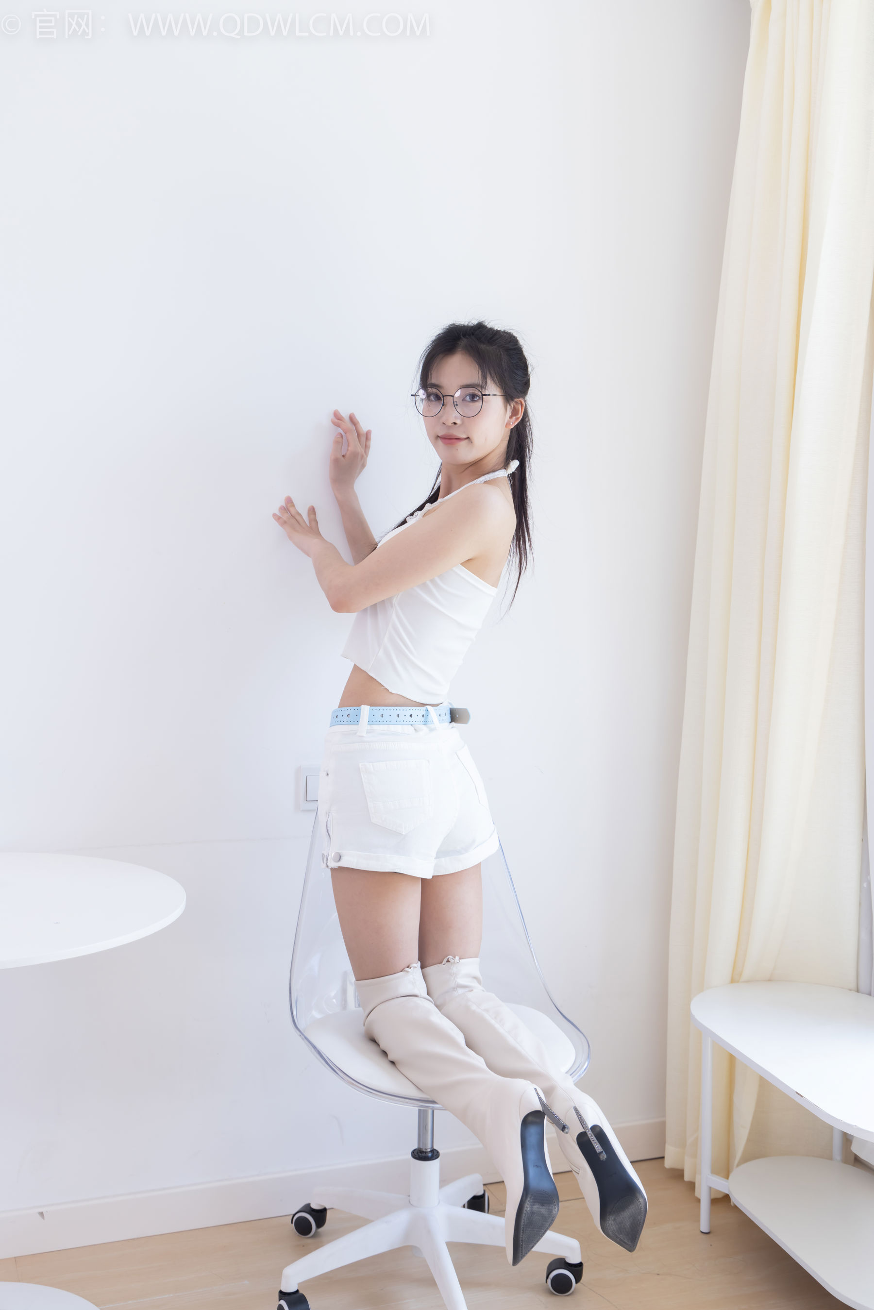 物恋传媒 No.2394 茯苓 - 长靴、薄肉丝/(160P)