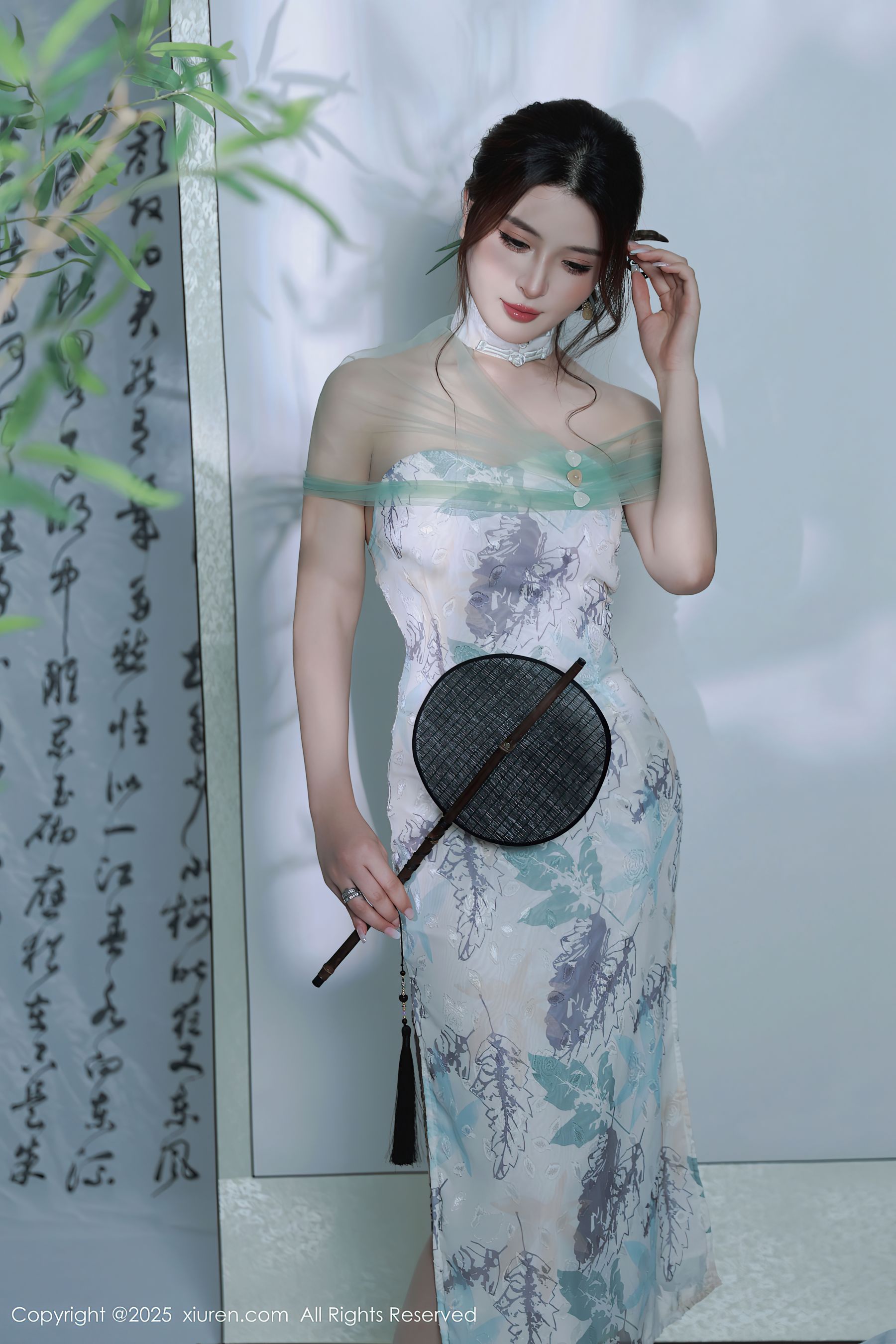 [秀人XiuRen] 2025.08.27 No.10694 阿依莎/(82P)