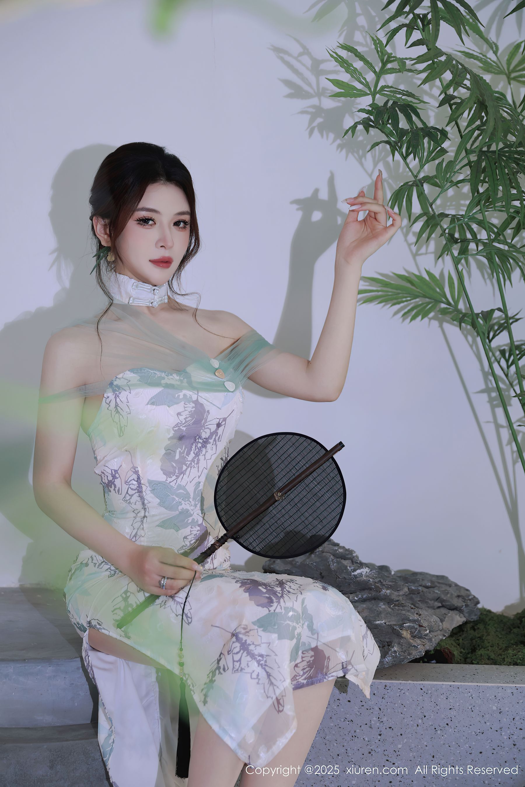 [秀人XiuRen] 2025.08.27 No.10694 阿依莎/(82P)