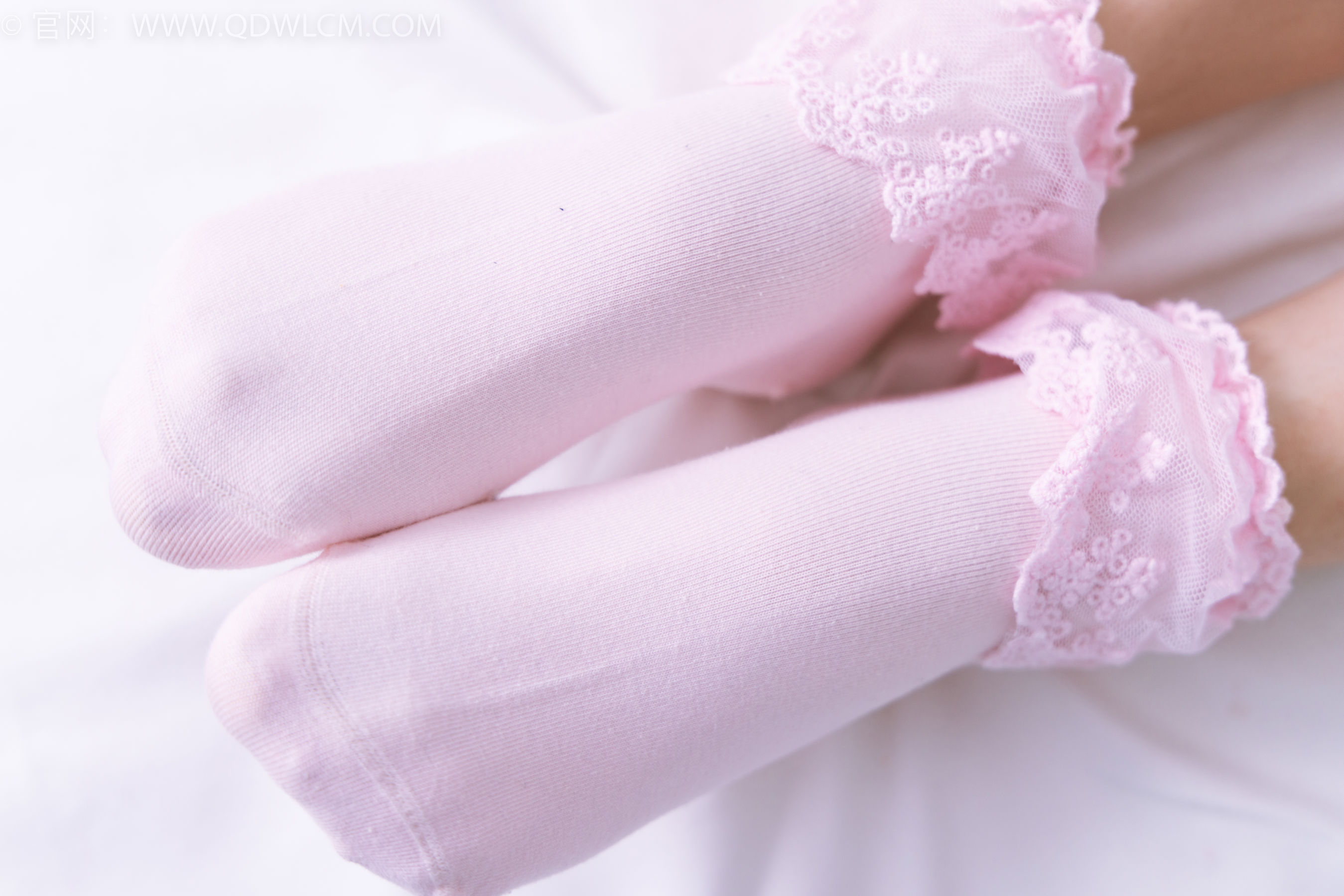 物恋传媒 No.2397 美兔 - 汉服、布鞋、粉色棉袜/(150P)