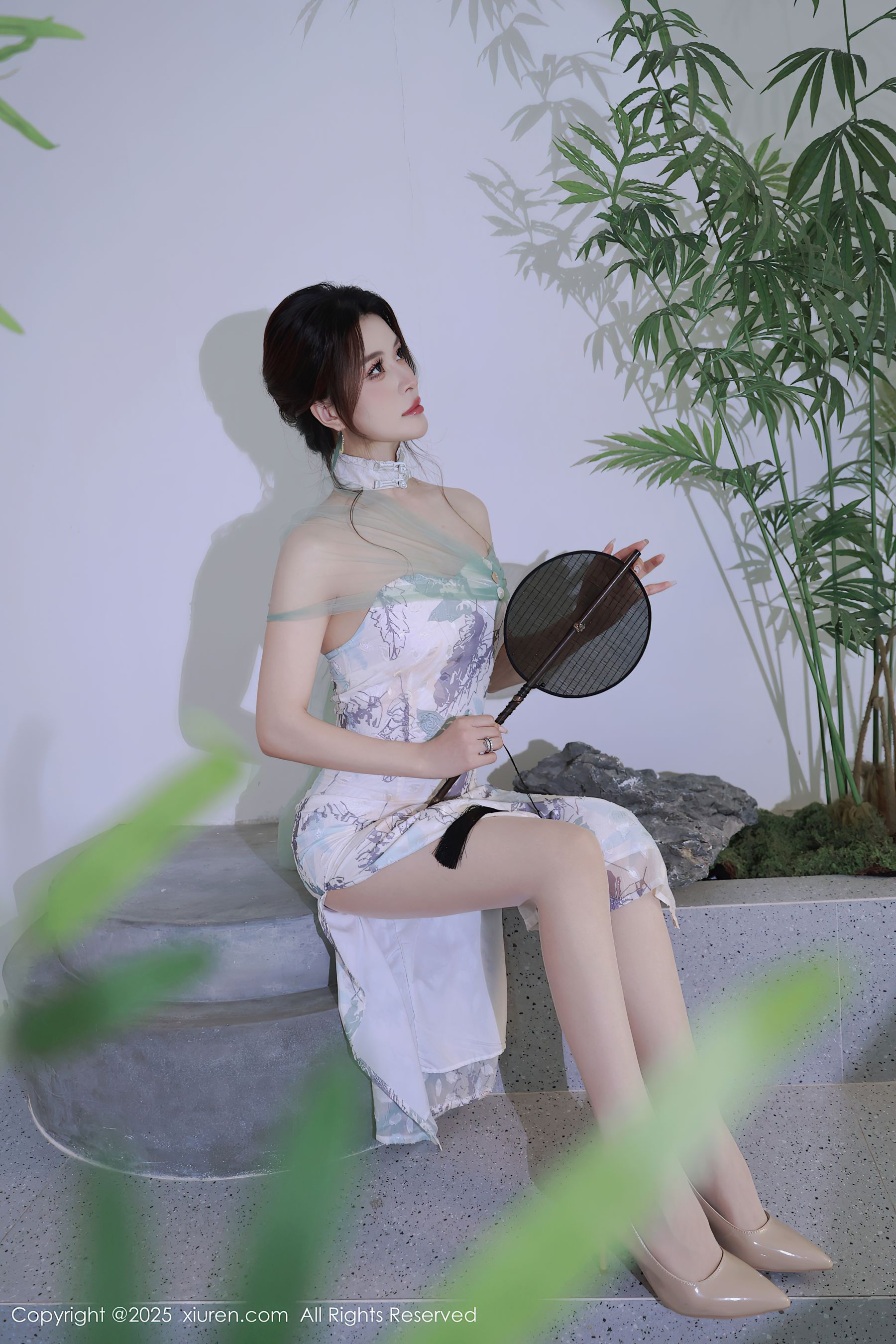 [秀人XiuRen] 2025.08.27 No.10694 阿依莎/(82P)