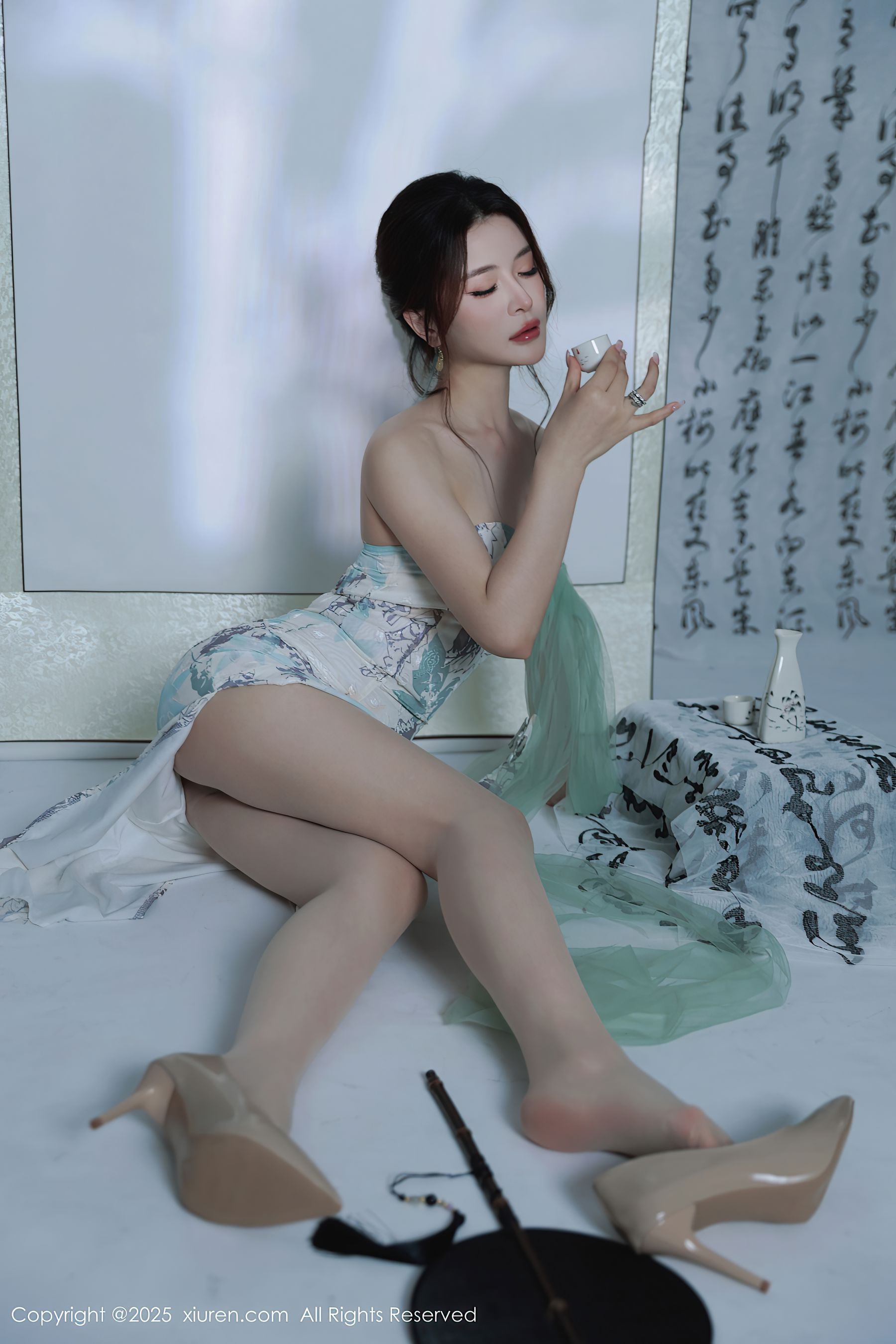 [秀人XiuRen] 2025.08.27 No.10694 阿依莎/(82P)