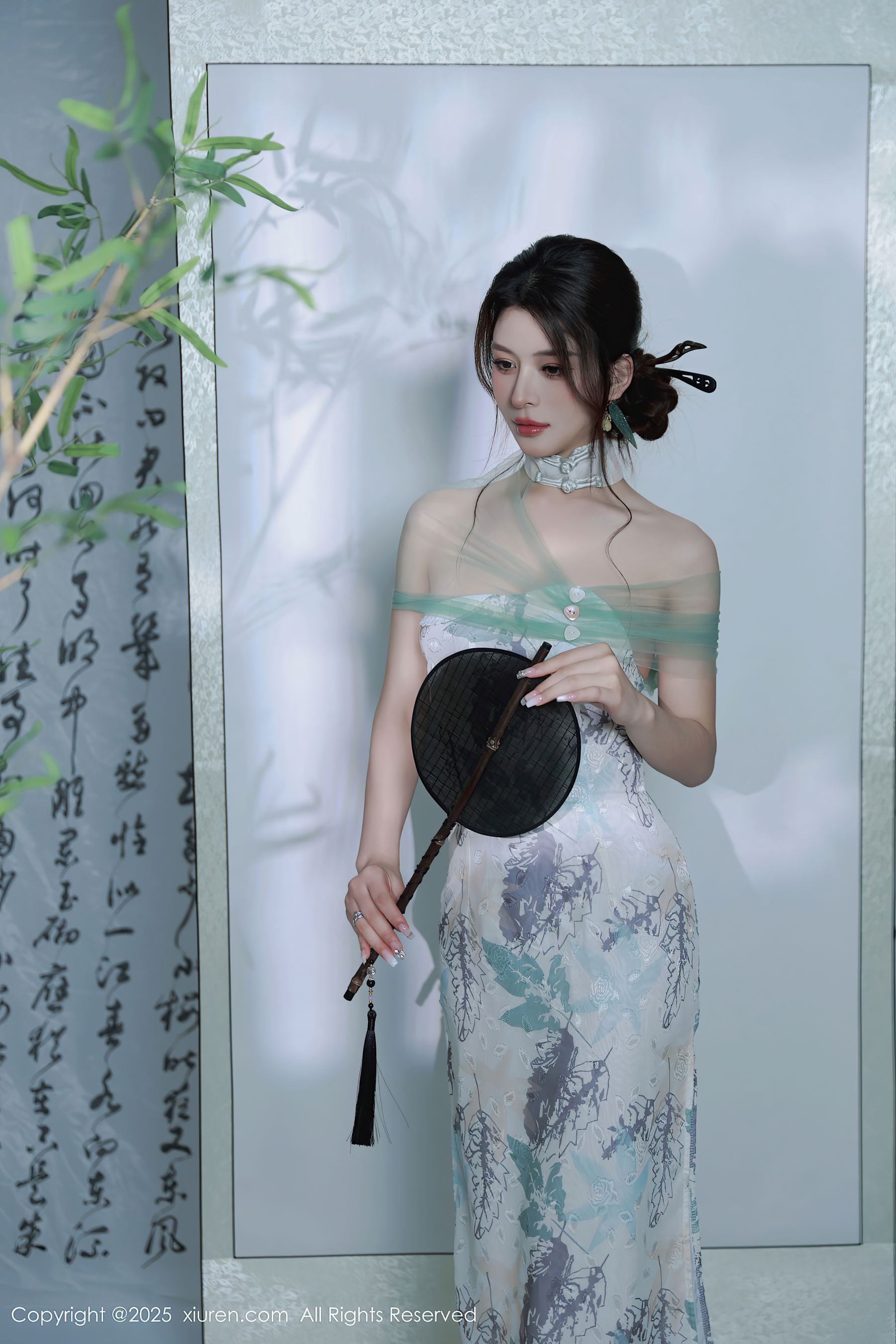 [秀人XiuRen] 2025.08.27 No.10694 阿依莎/(82P)