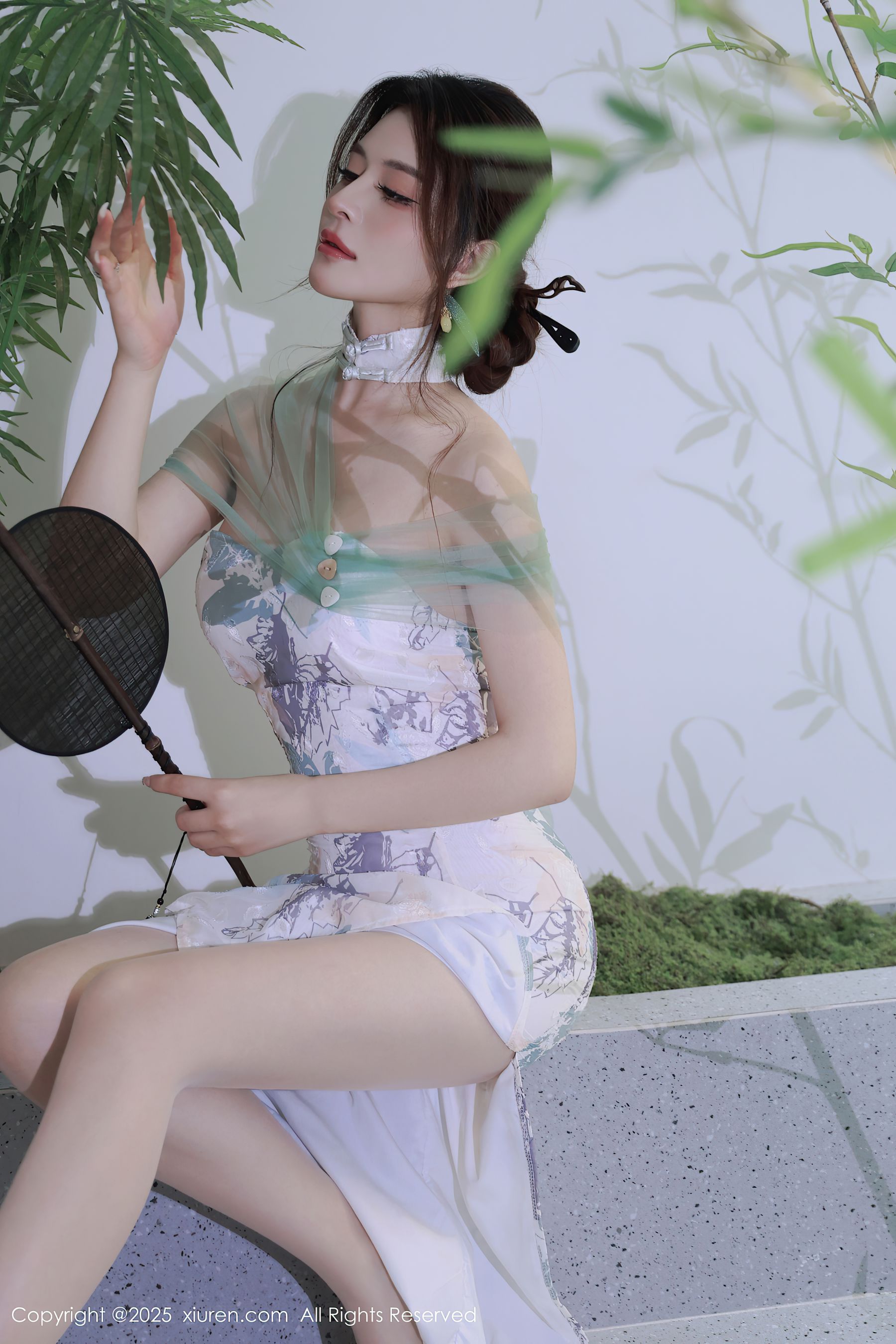 [秀人XiuRen] 2025.08.27 No.10694 阿依莎/(82P)