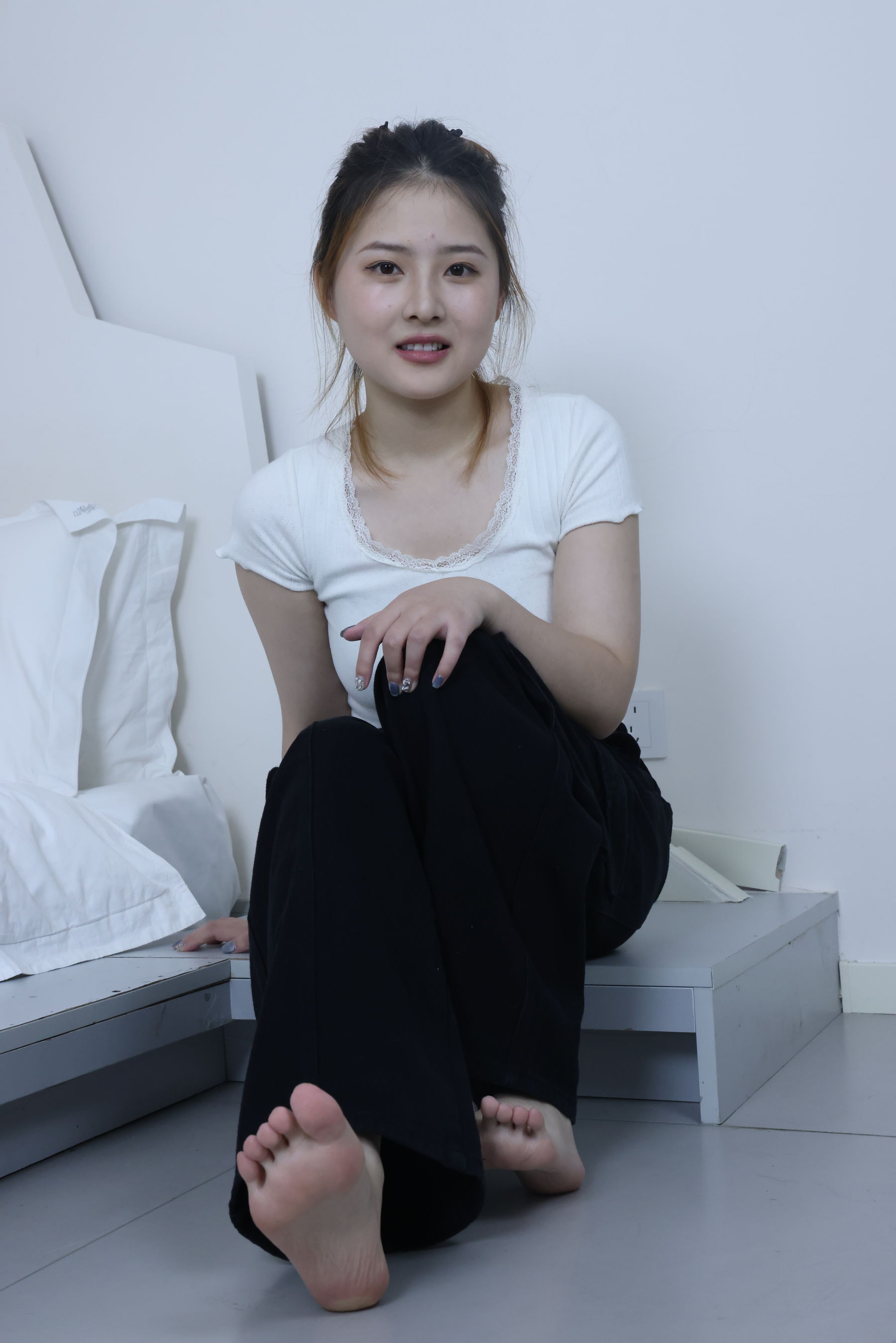 绮梦摄影 2024.09.21 No.029 露露 珍藏无修无水印版 - 原片/(402P)