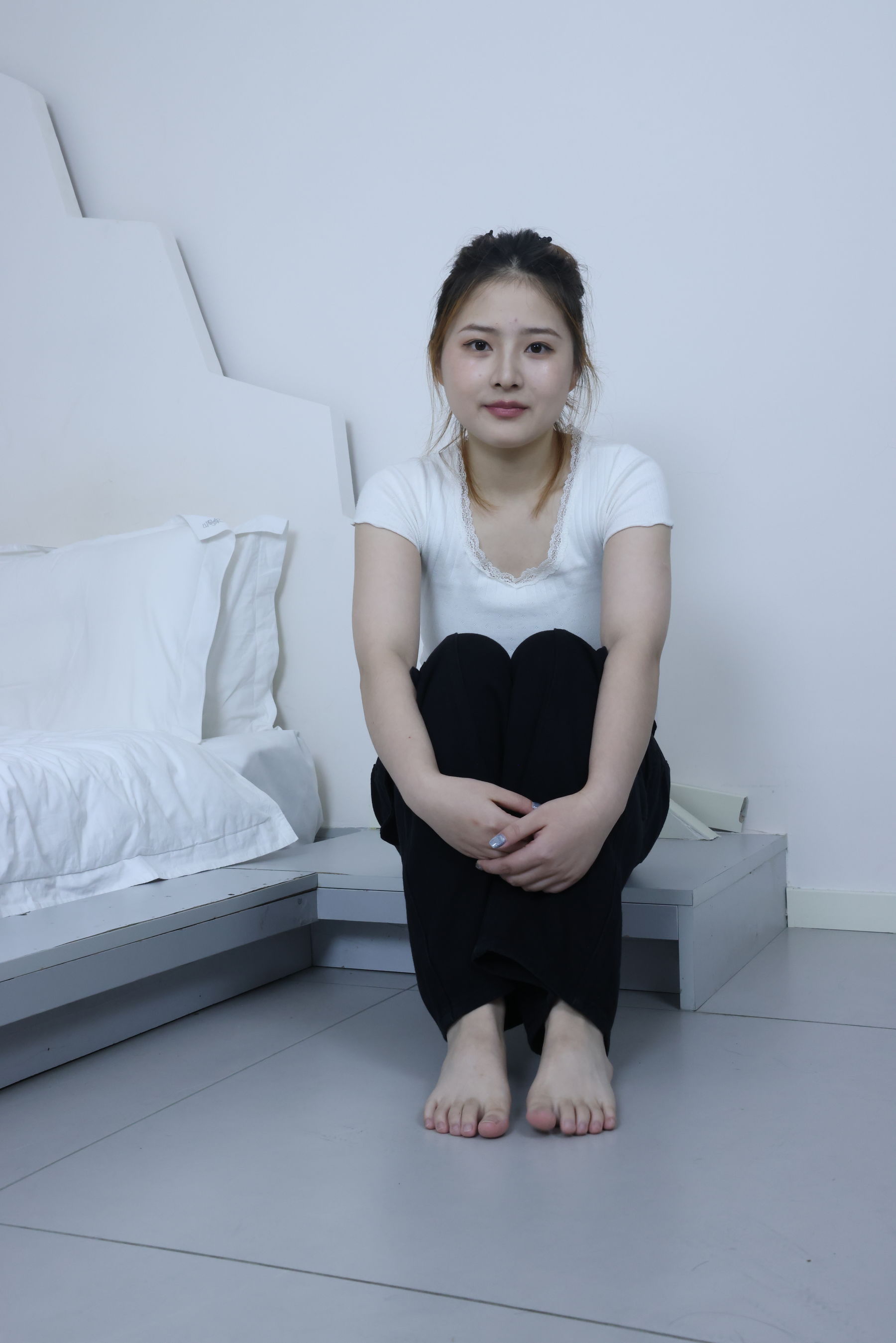 绮梦摄影 2024.09.21 No.029 露露 珍藏无修无水印版 - 原片/(402P)