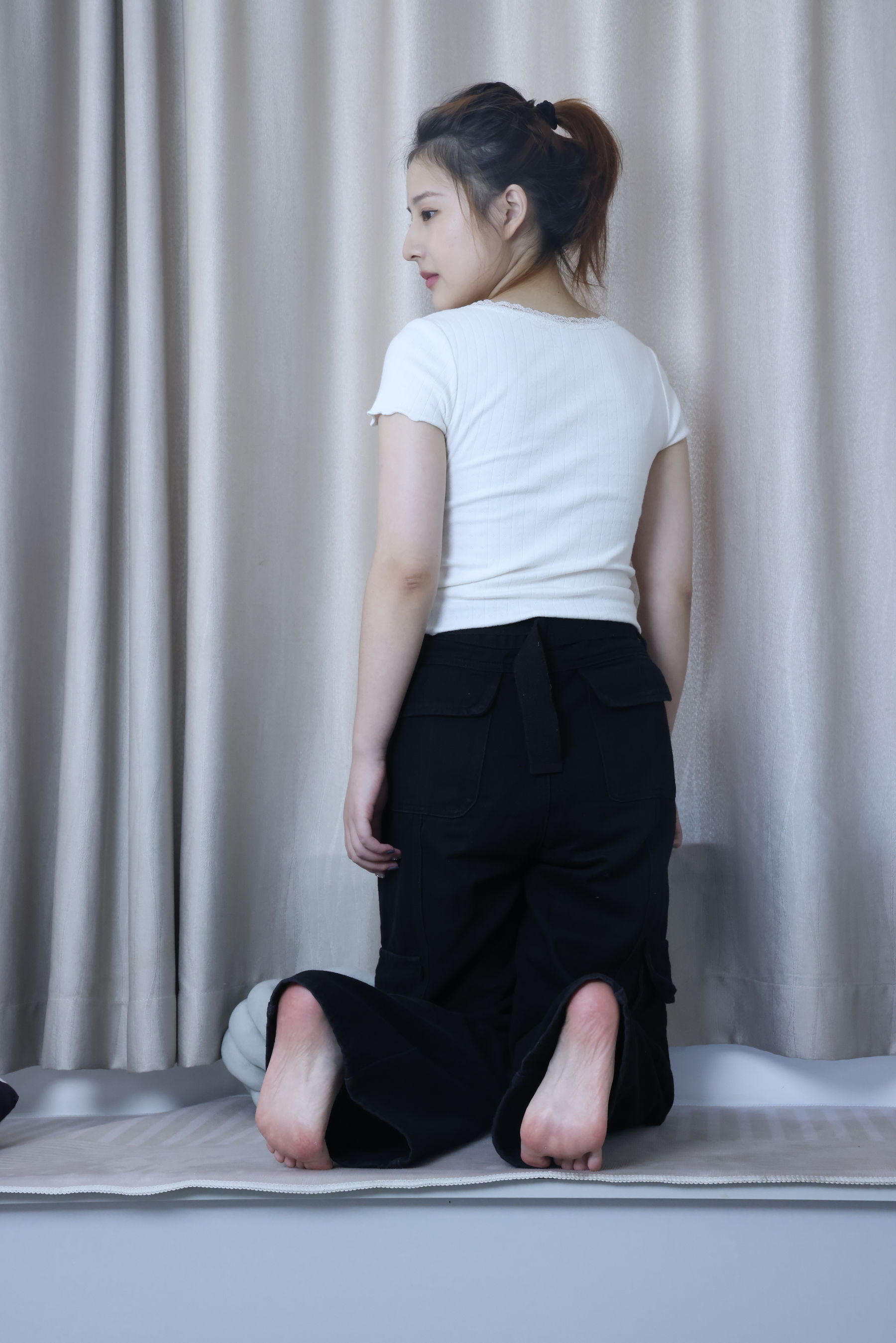 绮梦摄影 2024.09.21 No.029 露露 珍藏无修无水印版 - 原片/(402P)