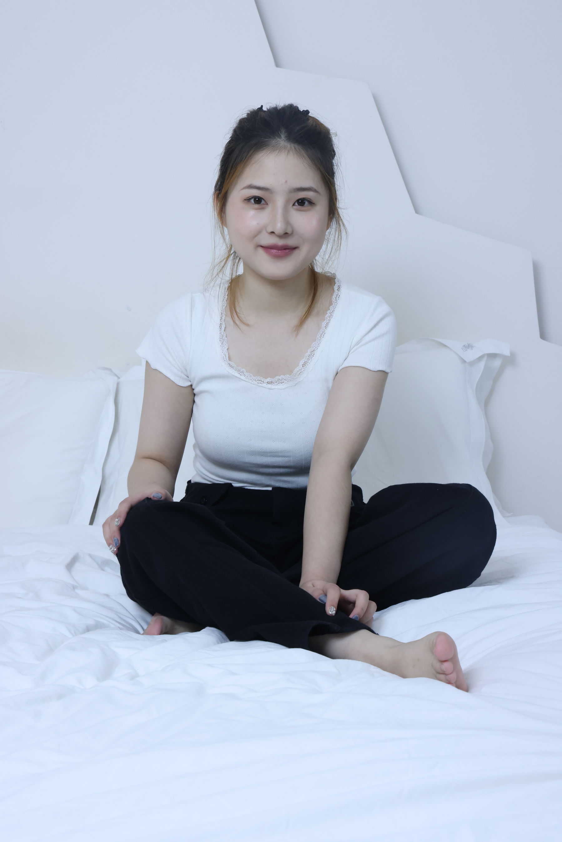 绮梦摄影 2024.09.21 No.029 露露 珍藏无修无水印版 - 原片/(402P)