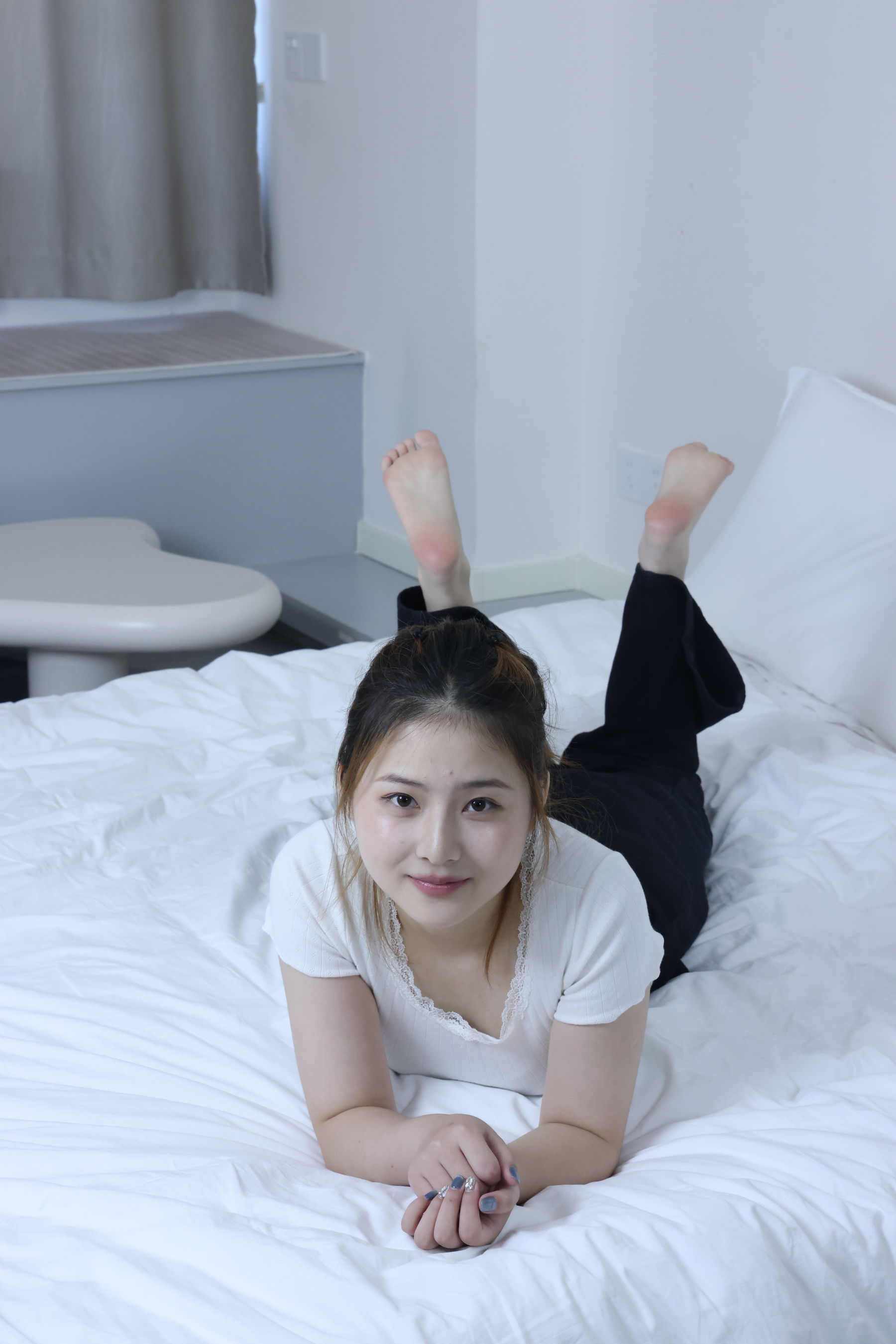 绮梦摄影 2024.09.21 No.029 露露 珍藏无修无水印版 - 原片/(402P)