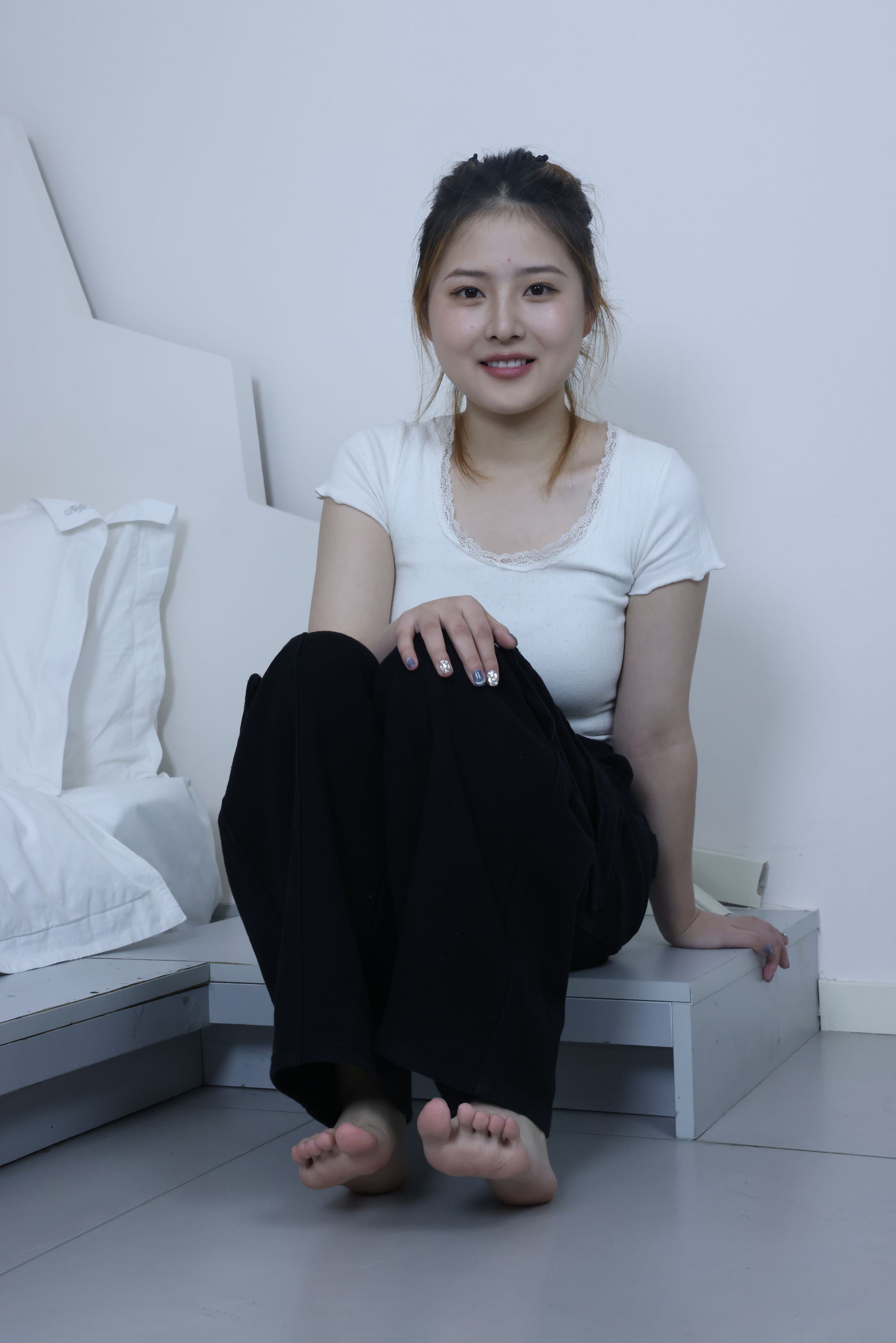 绮梦摄影 2024.09.21 No.029 露露 珍藏无修无水印版 - 原片/(402P)