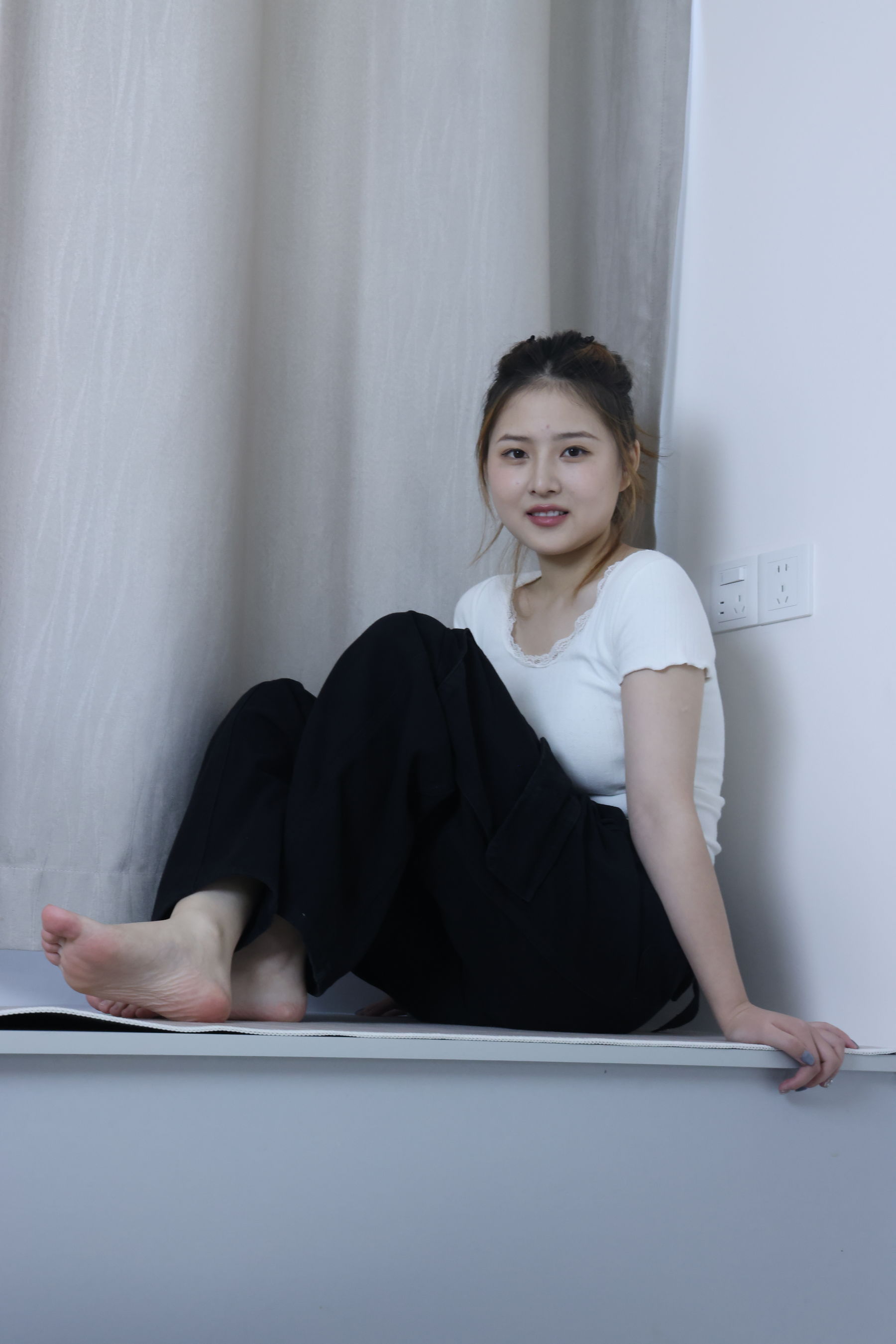 绮梦摄影 2024.09.21 No.029 露露 珍藏无修无水印版 - 原片/(402P)