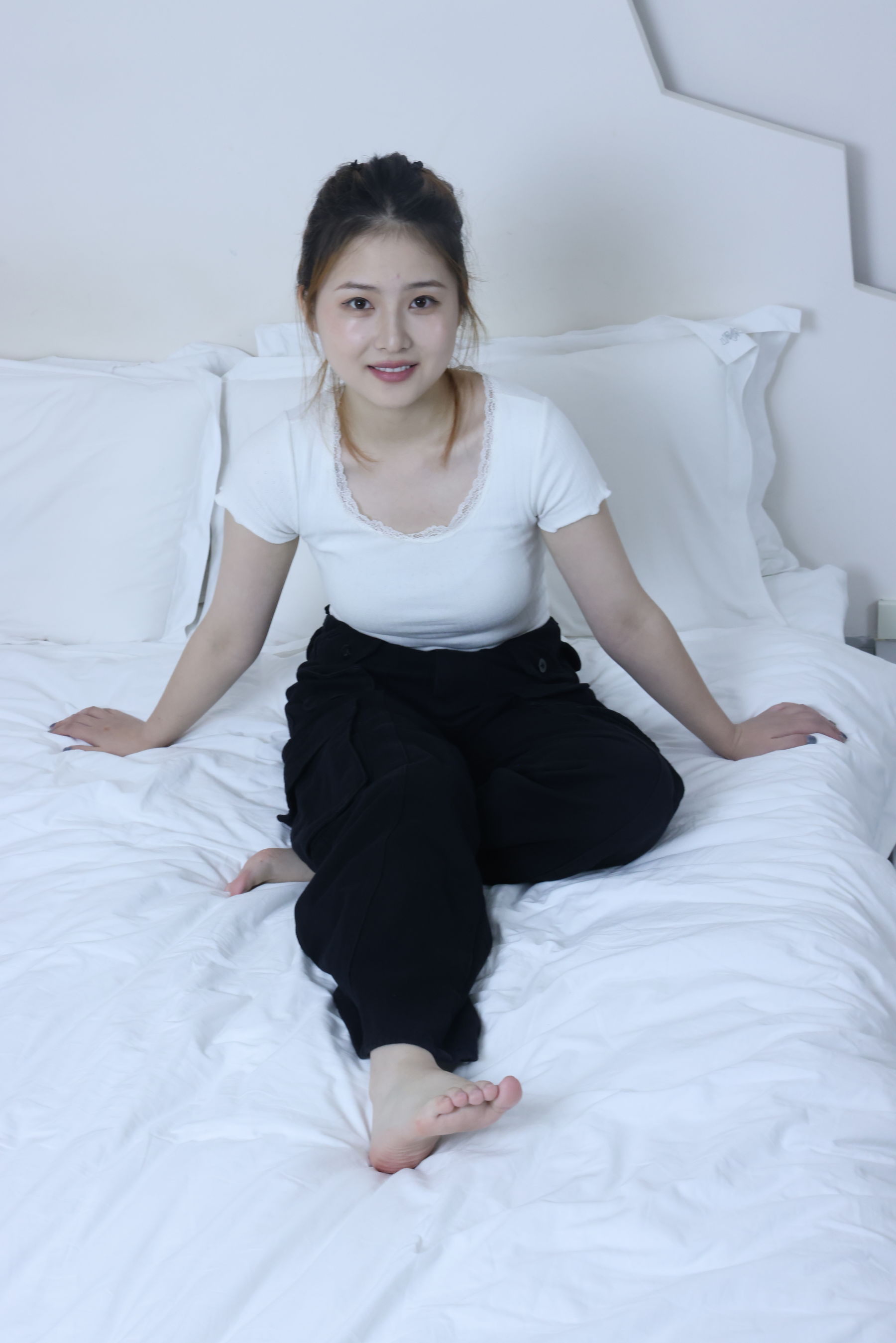 绮梦摄影 2024.09.21 No.029 露露 珍藏无修无水印版 - 原片/(402P)