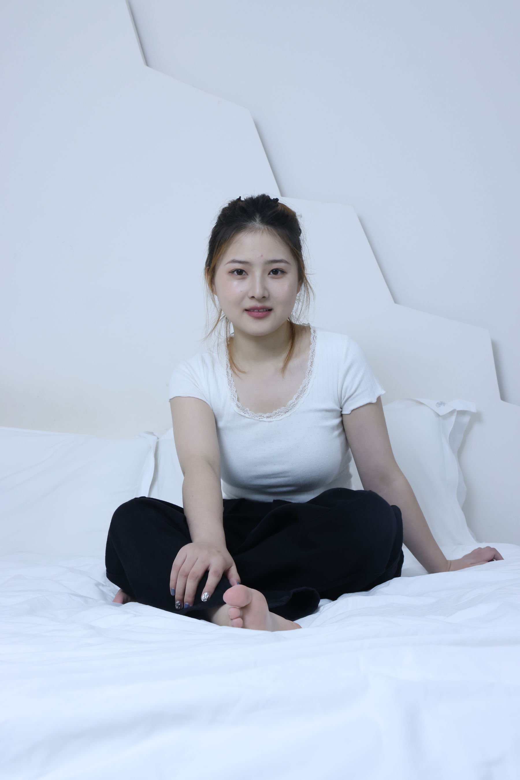 绮梦摄影 2024.09.21 No.029 露露 珍藏无修无水印版 - 原片/(402P)