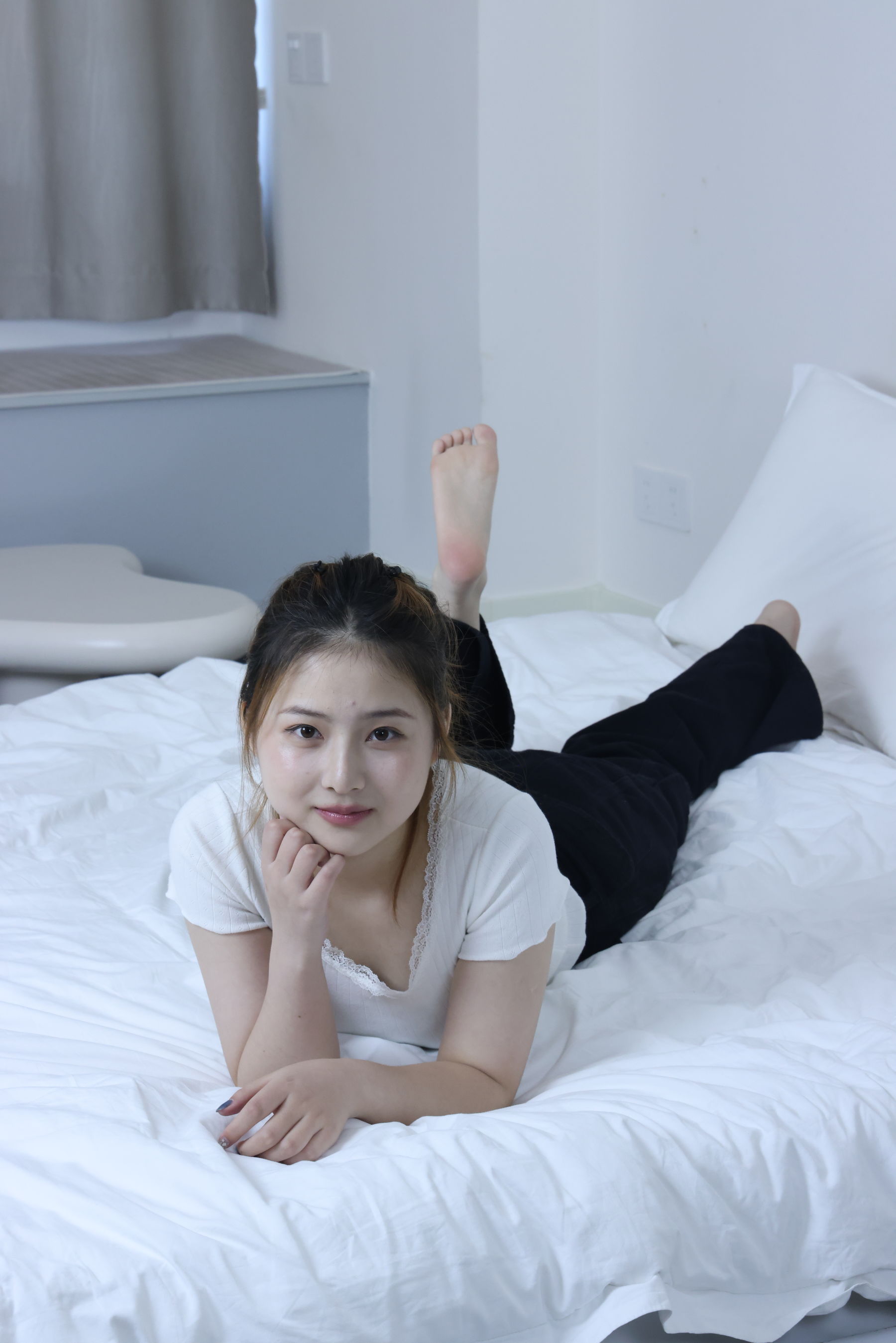 绮梦摄影 2024.09.21 No.029 露露 珍藏无修无水印版 - 原片/(402P)