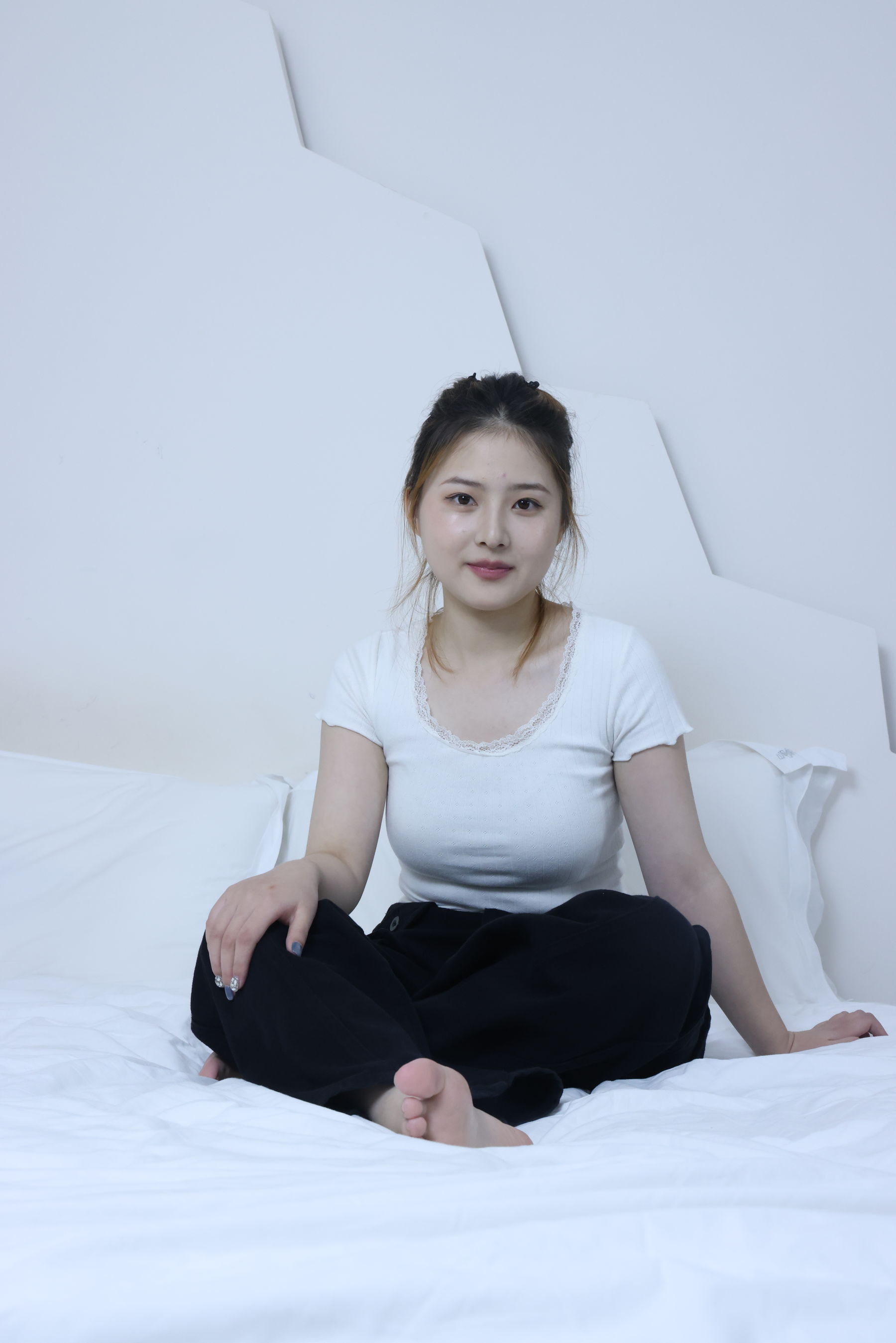 绮梦摄影 2024.09.21 No.029 露露 珍藏无修无水印版 - 原片/(402P)