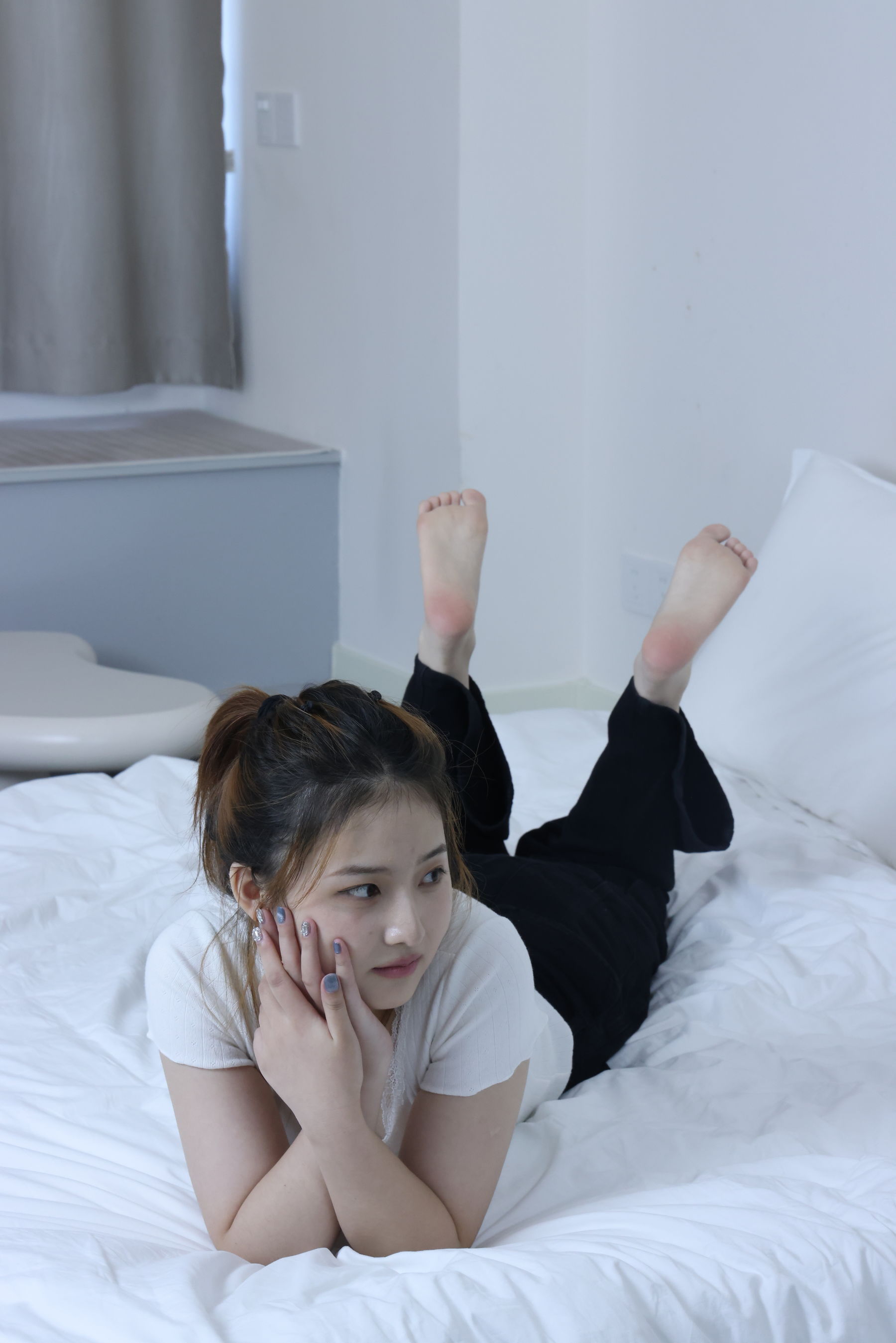 绮梦摄影 2024.09.21 No.029 露露 珍藏无修无水印版 - 原片/(402P)