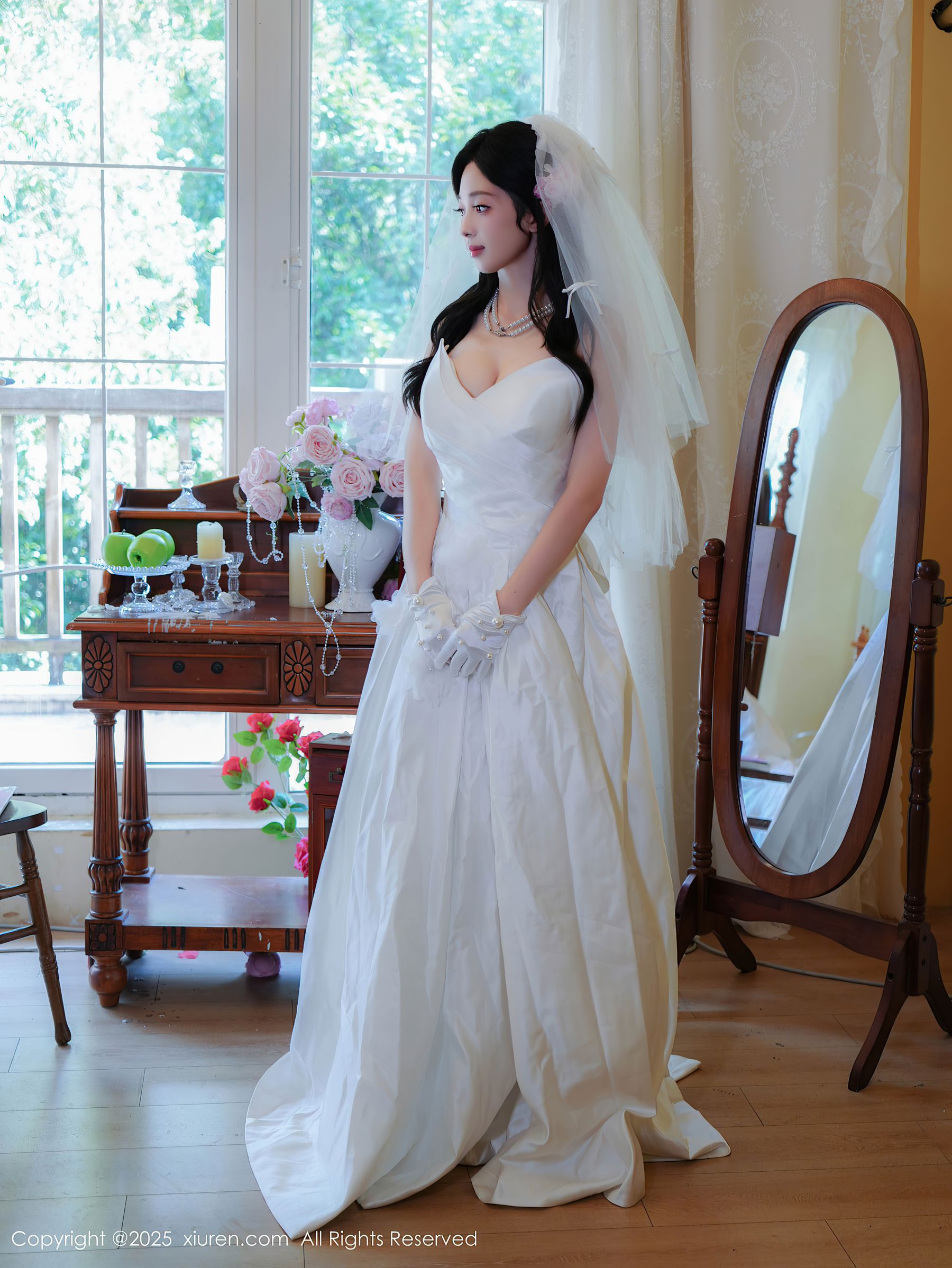 [秀人XiuRen] 2025.09.16 No.10769 朱朱molly/(54P)