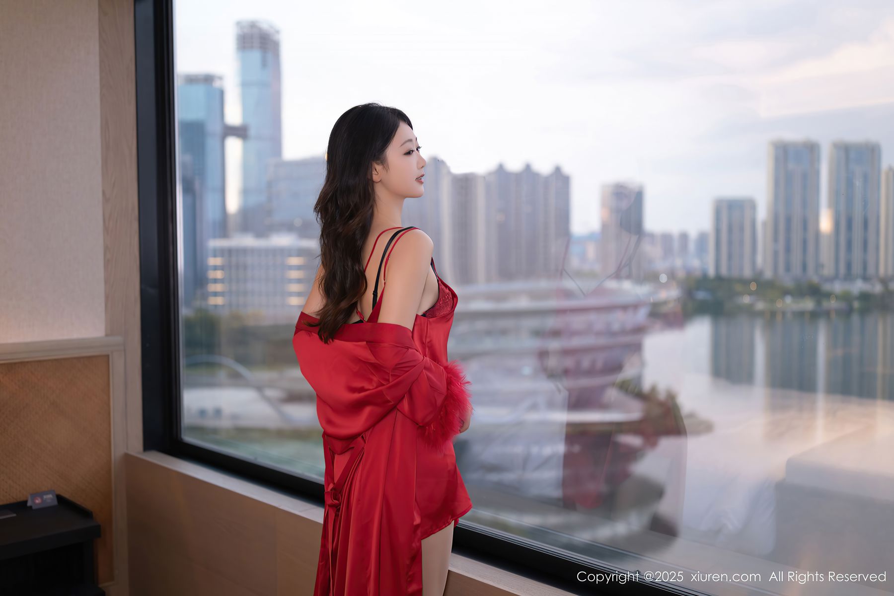 [秀人XiuRen] 2025.09.15 No.10768 唐安琪/(70P)