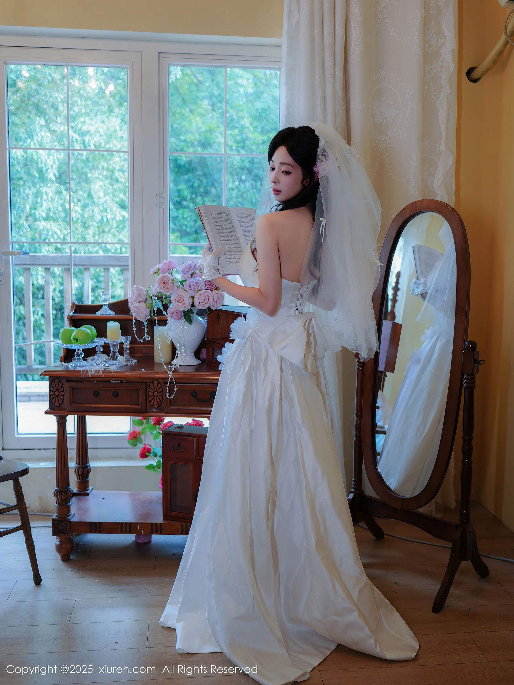 [秀人XiuRen] 2025.09.16 No.10769 朱朱molly/(54P)