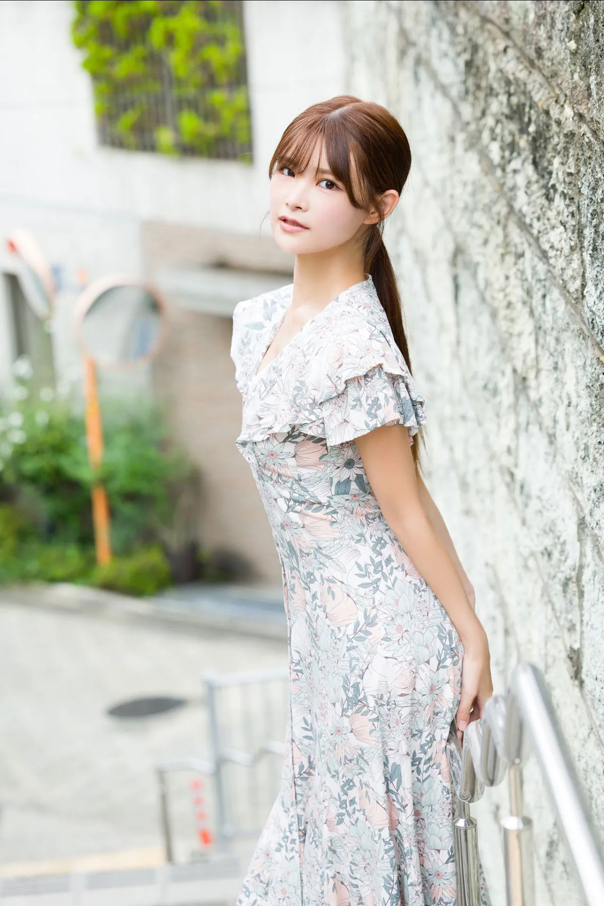 木村楓 - 恋するえくぼ/(56P)