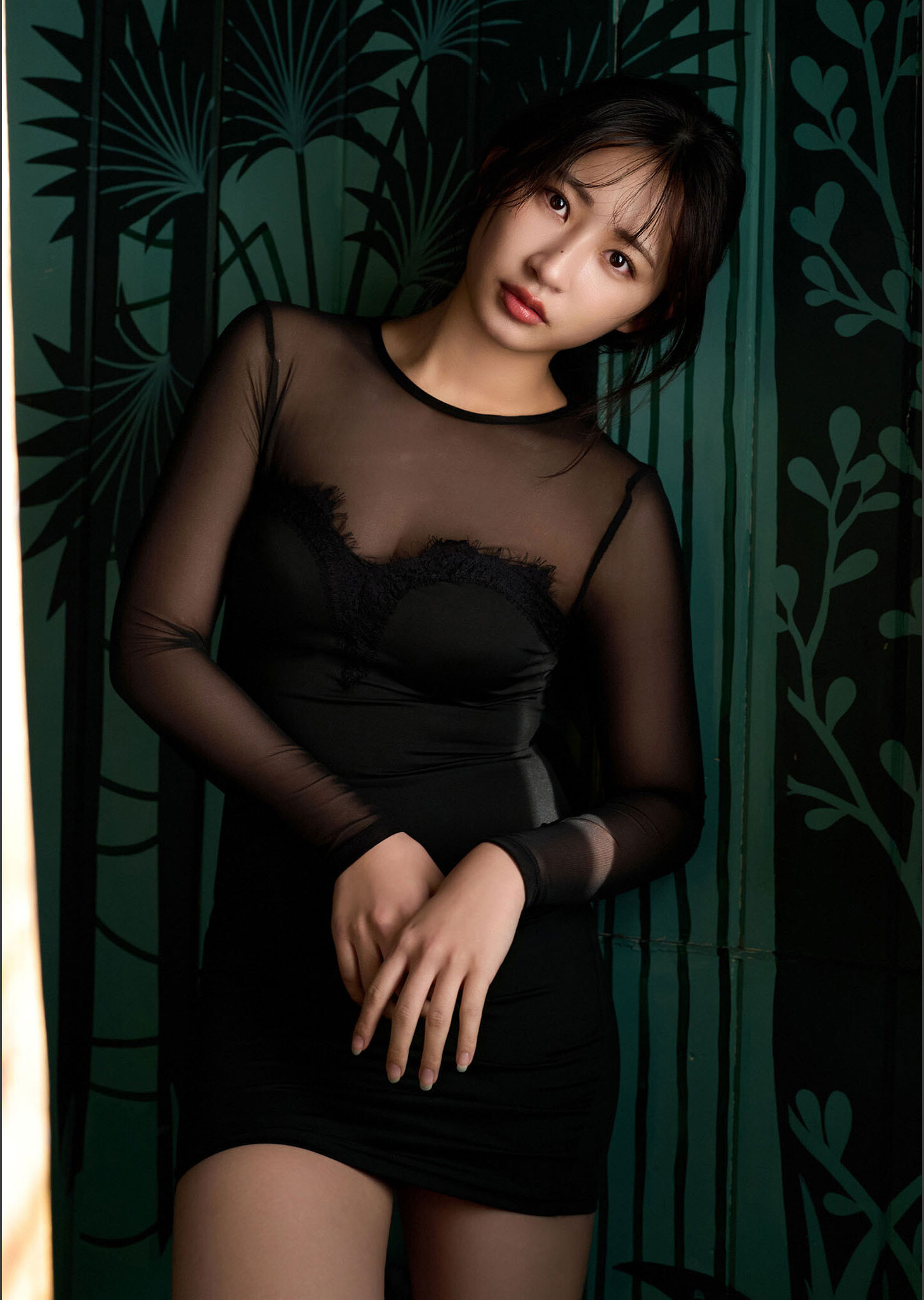 松本日向 -  麗しのシャルマン/(68P)