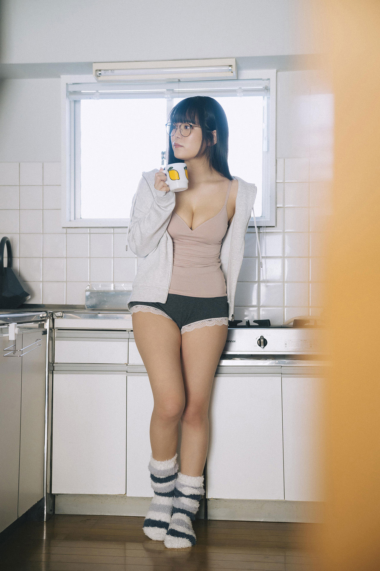 東雲うみ - 彼女が部屋でしたいこと/(57P)