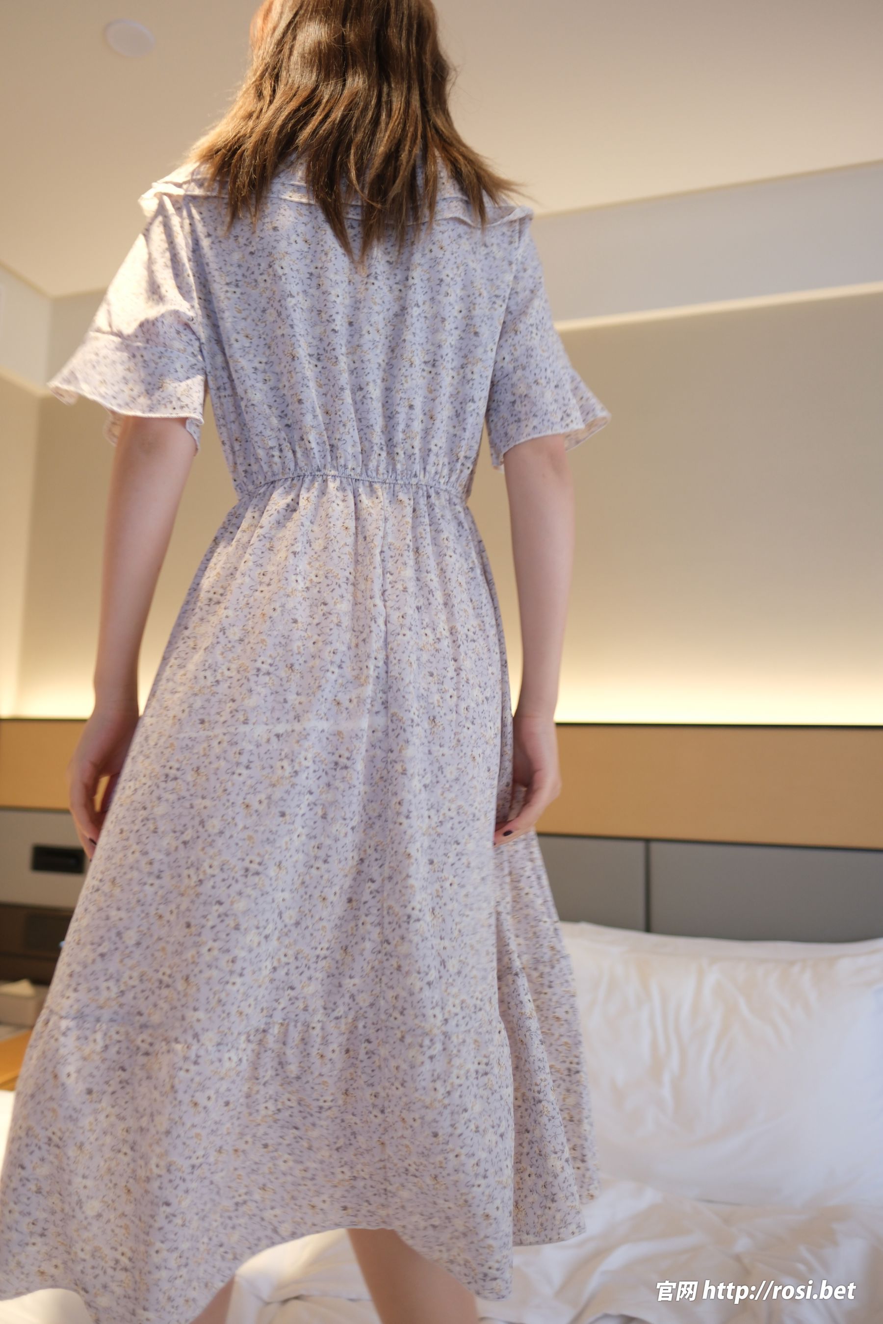 [ROSI写真] 2025.10.15 NO.5063/(117P)