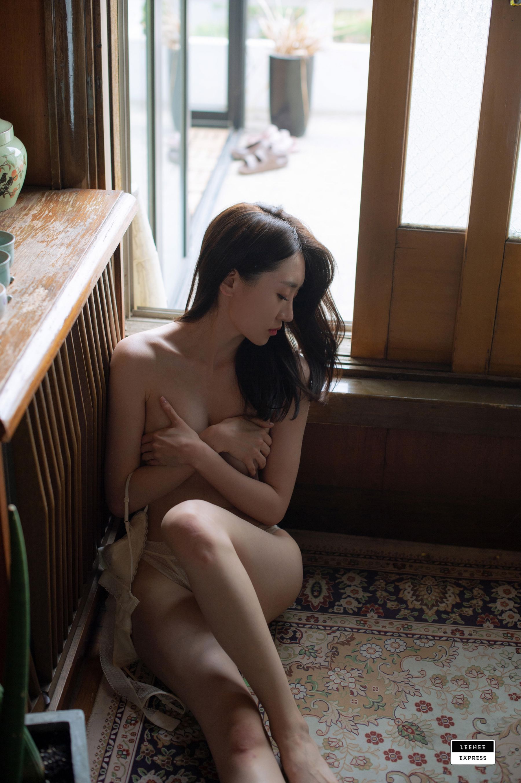 [LEEHEE EXPRESS] LERB-093 - Na Kyung/(58P)